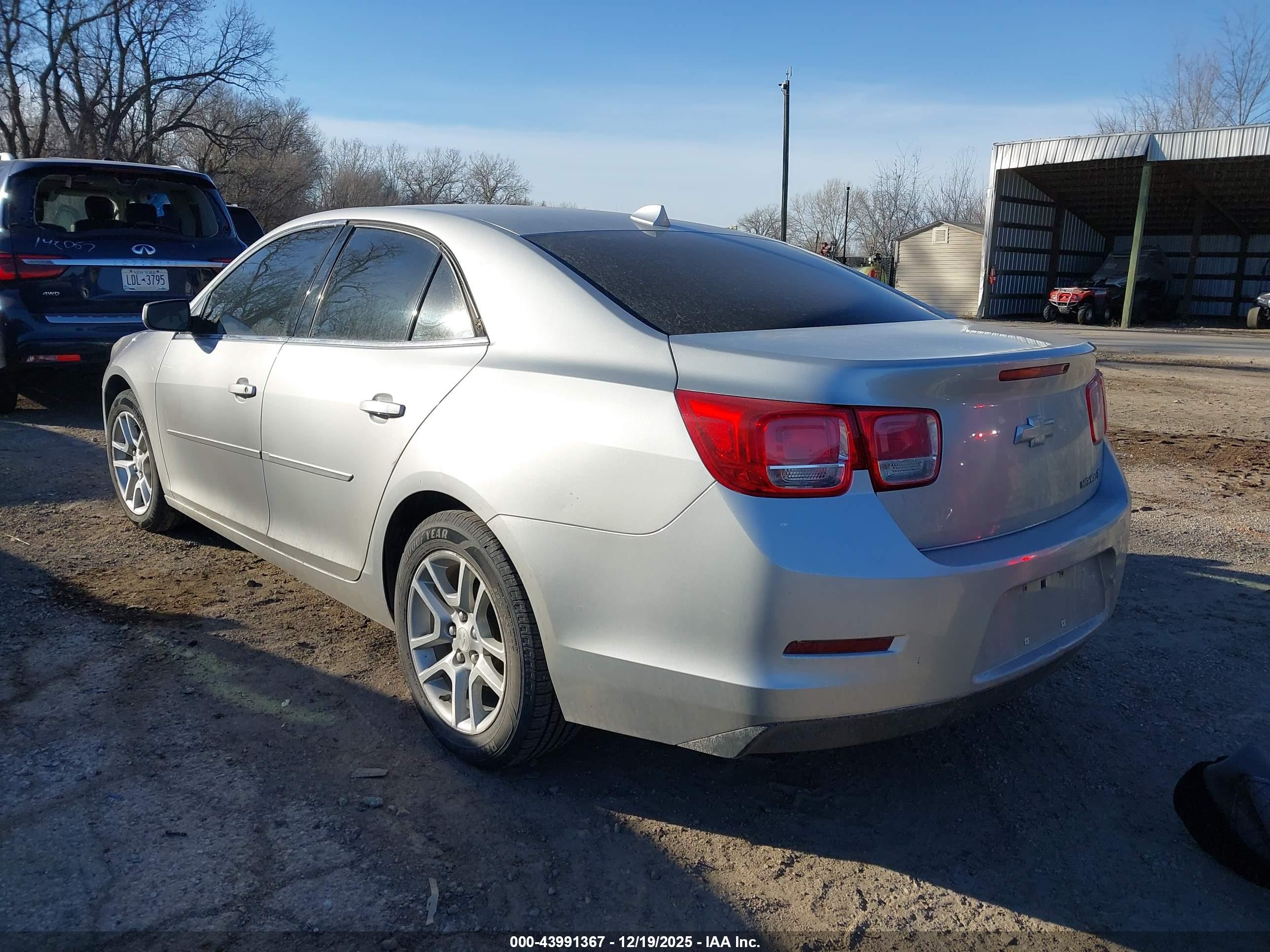 CHEVROLET MALIBU image 3