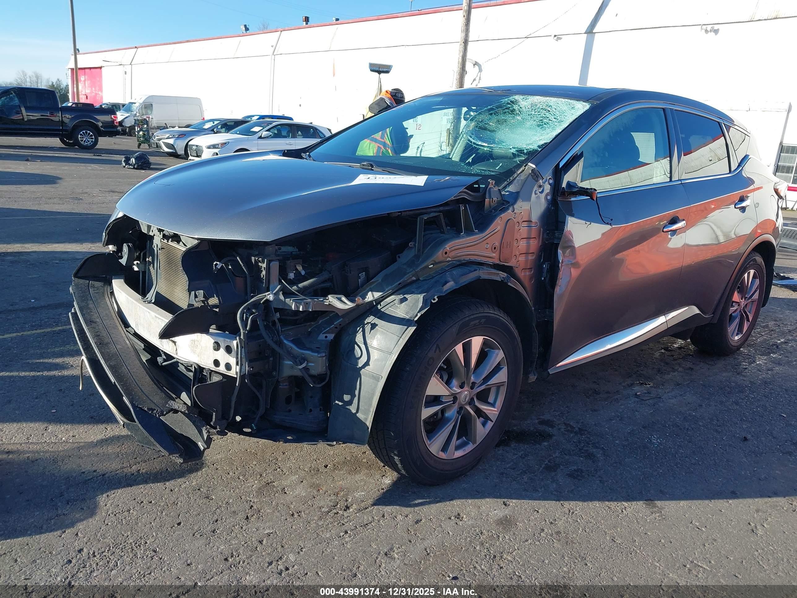 NISSAN MURANO image 2