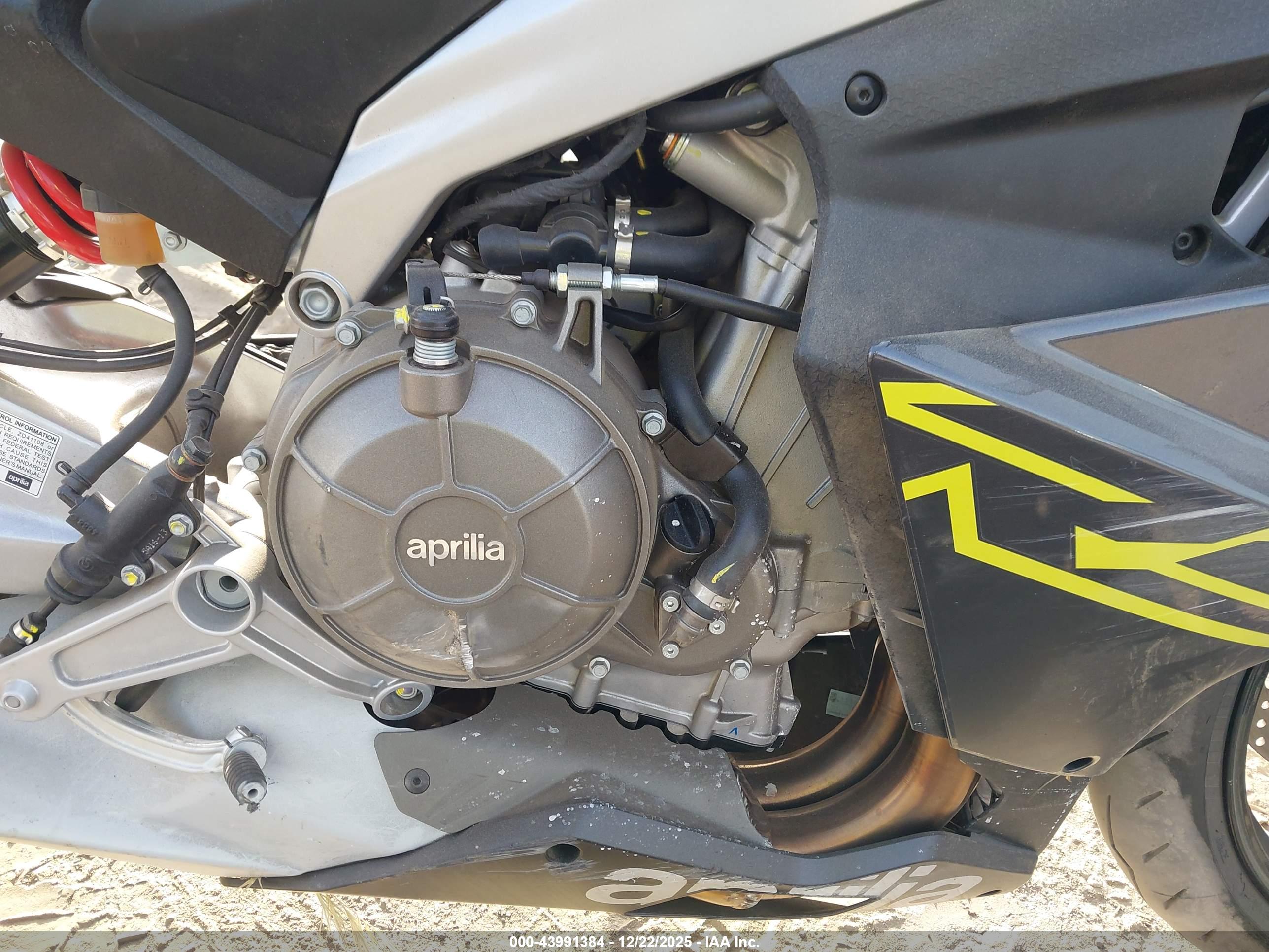 APRILIA RS image 8