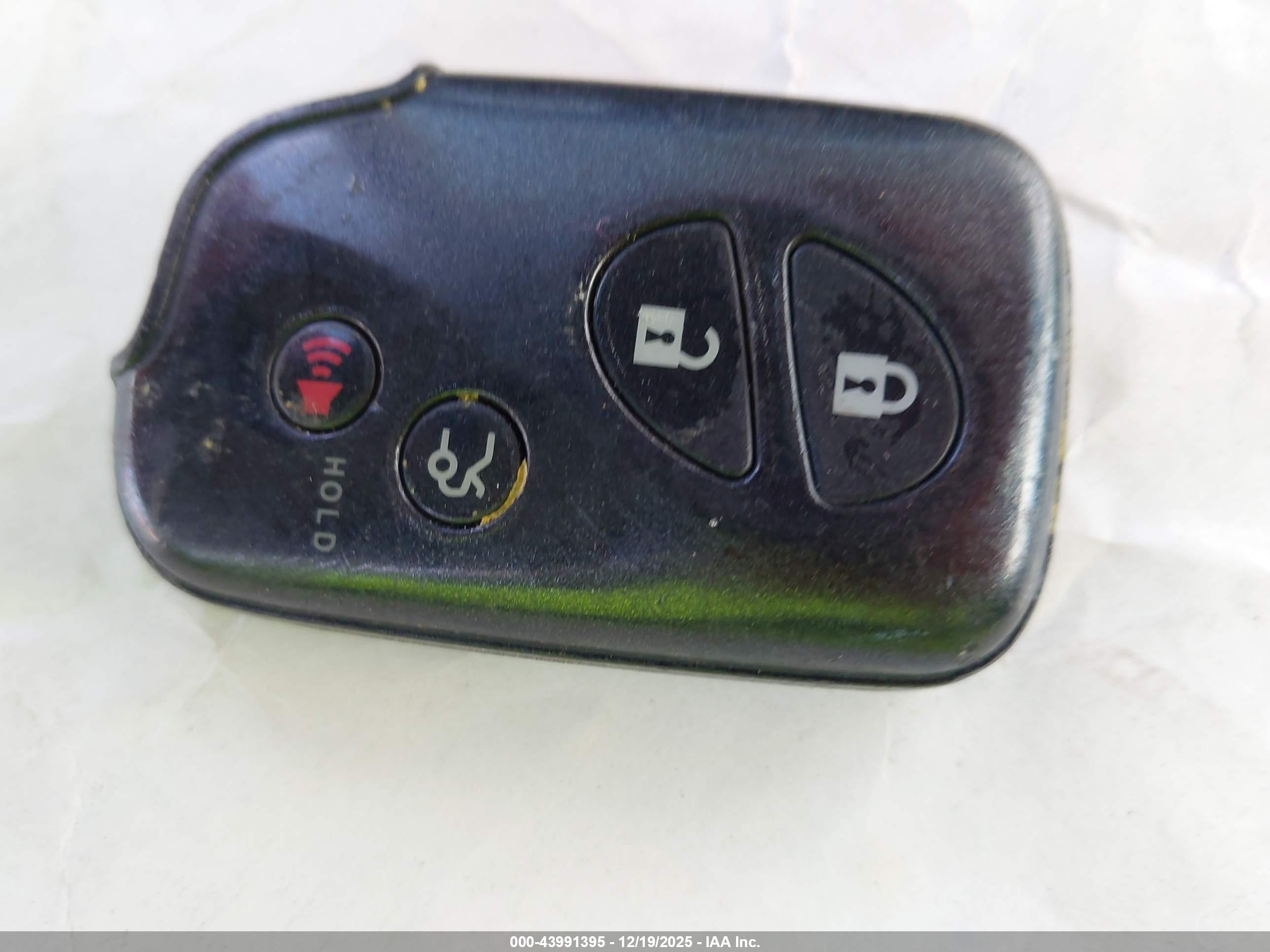 LEXUS ES image 11