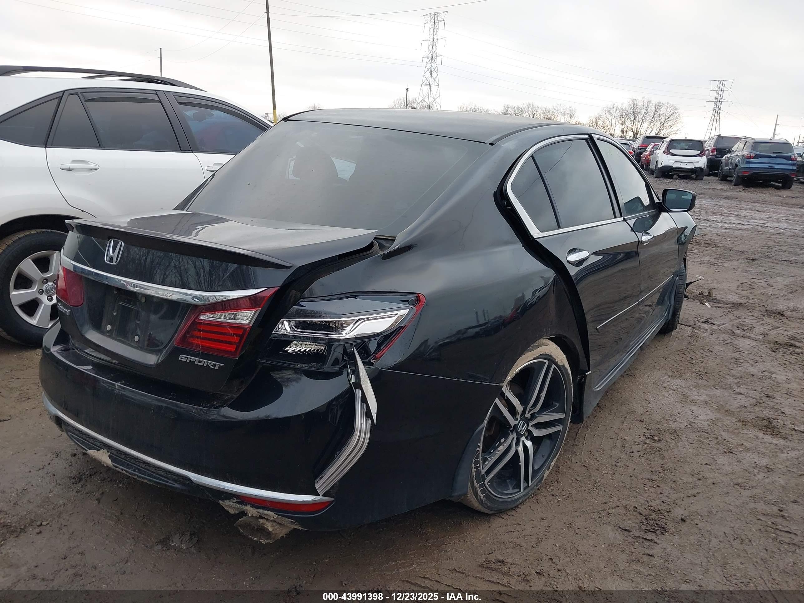 HONDA ACCORD image 4