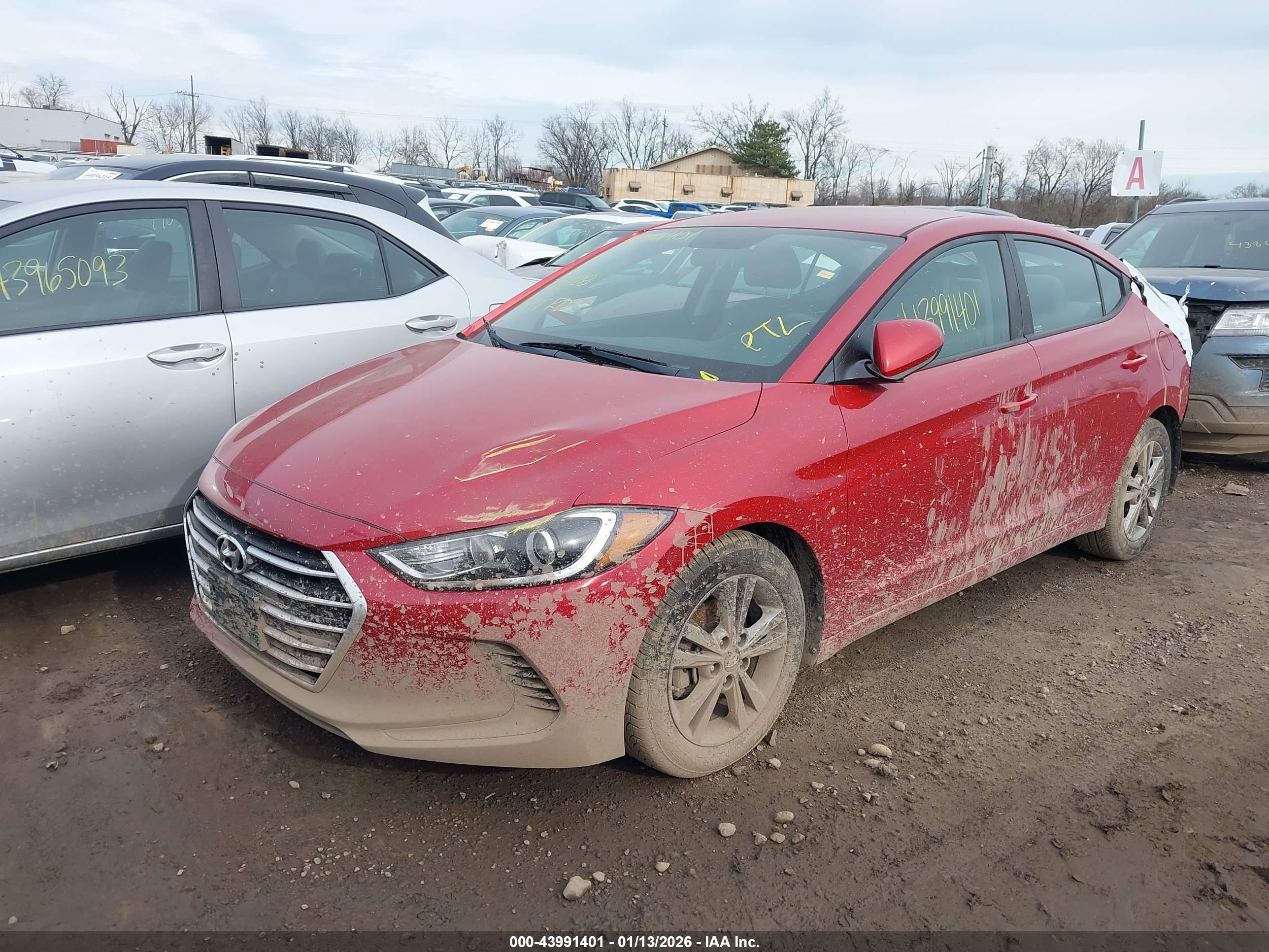 HYUNDAI ELANTRA image 2
