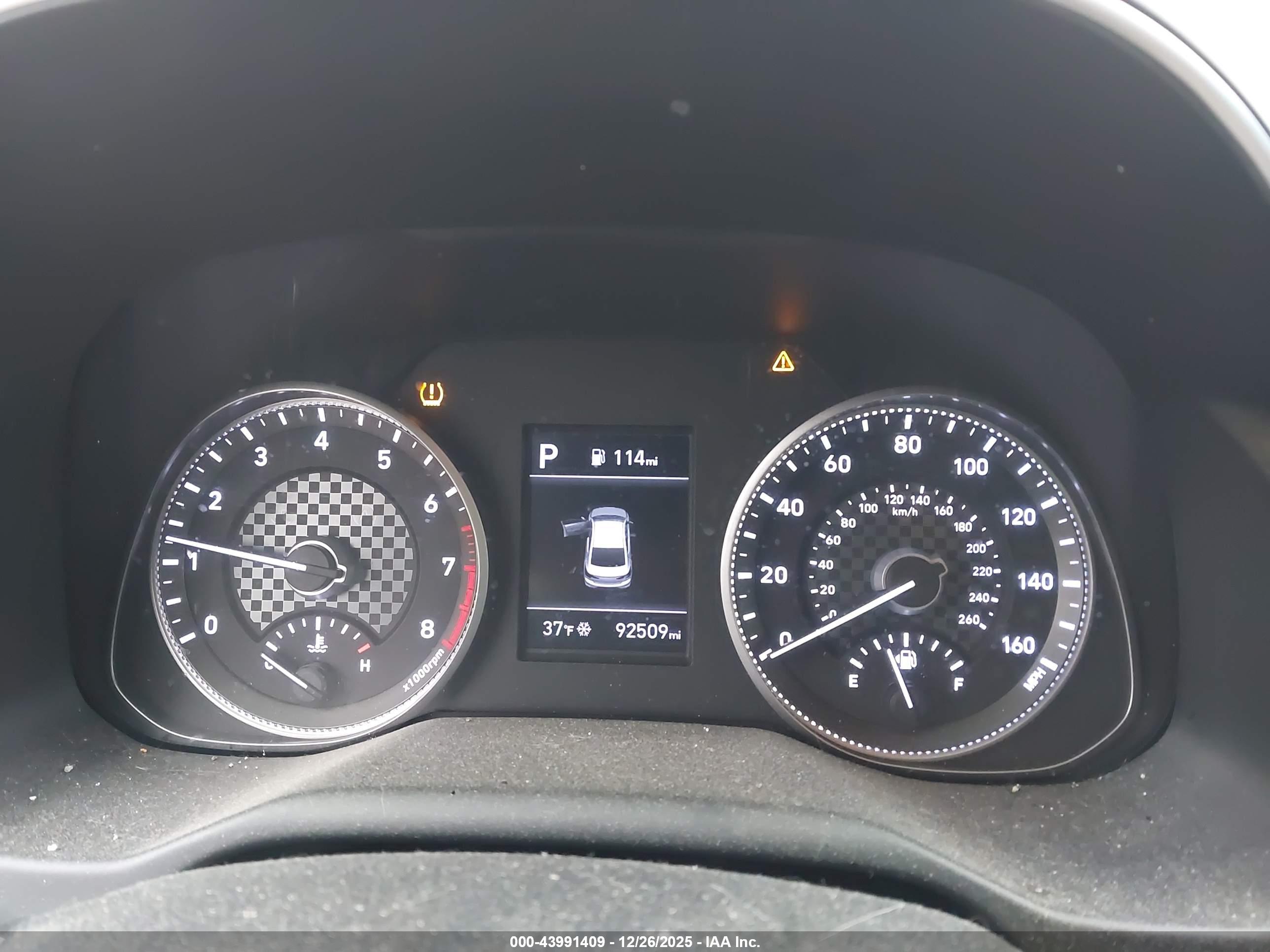 HYUNDAI ELANTRA image 7