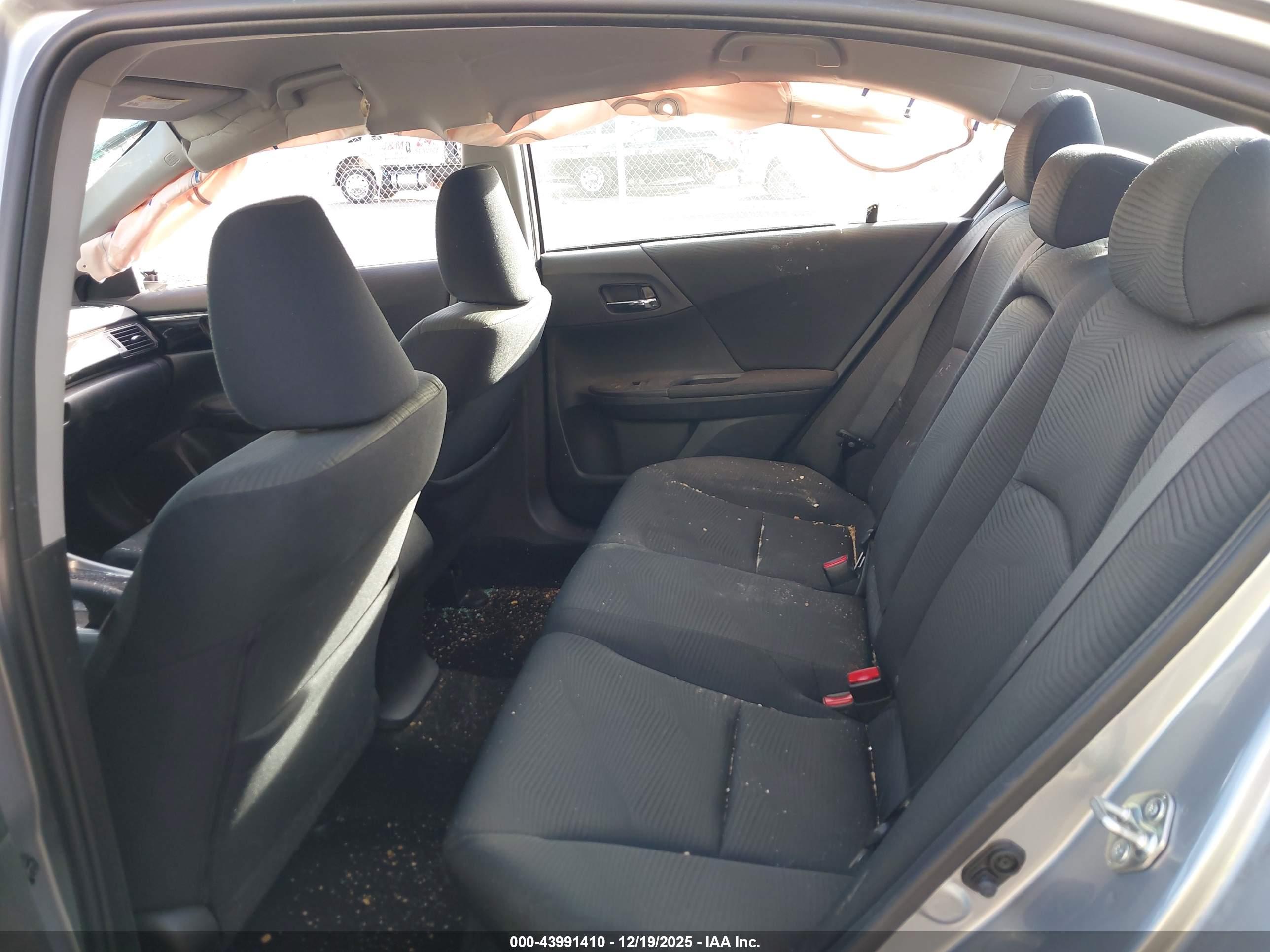 HONDA ACCORD image 8