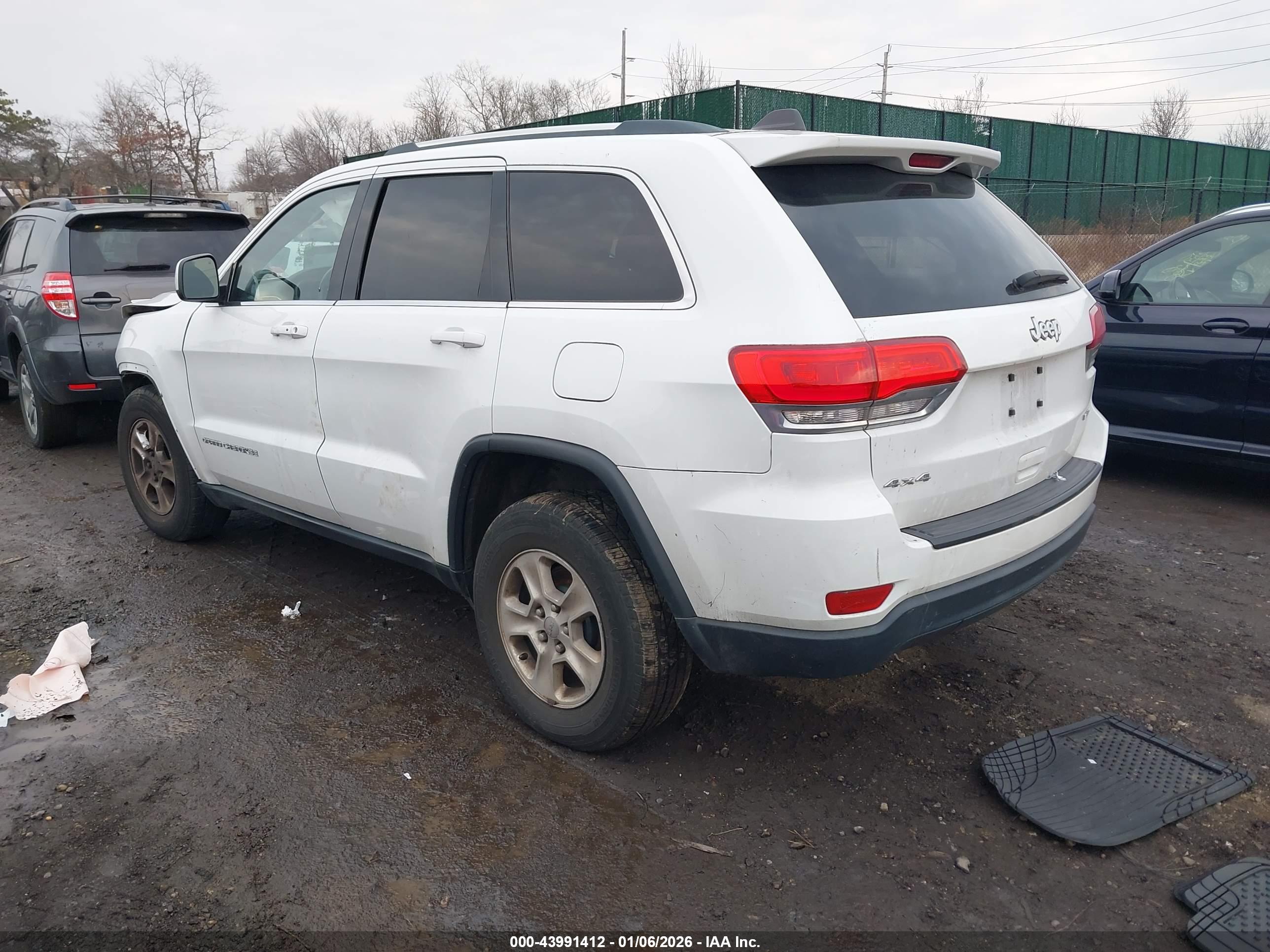 JEEP GRAND image 3