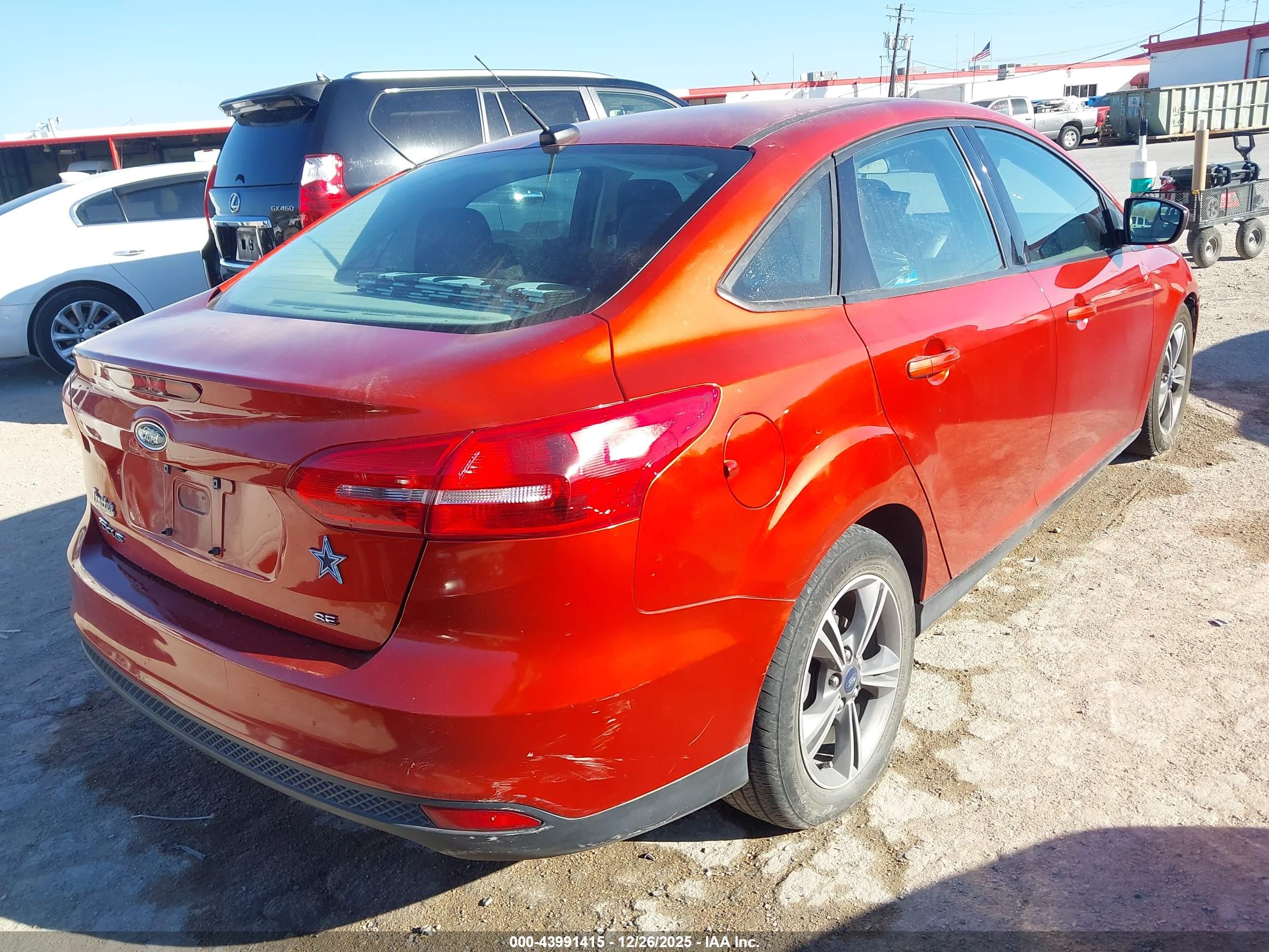 FORD FOCUS image 4
