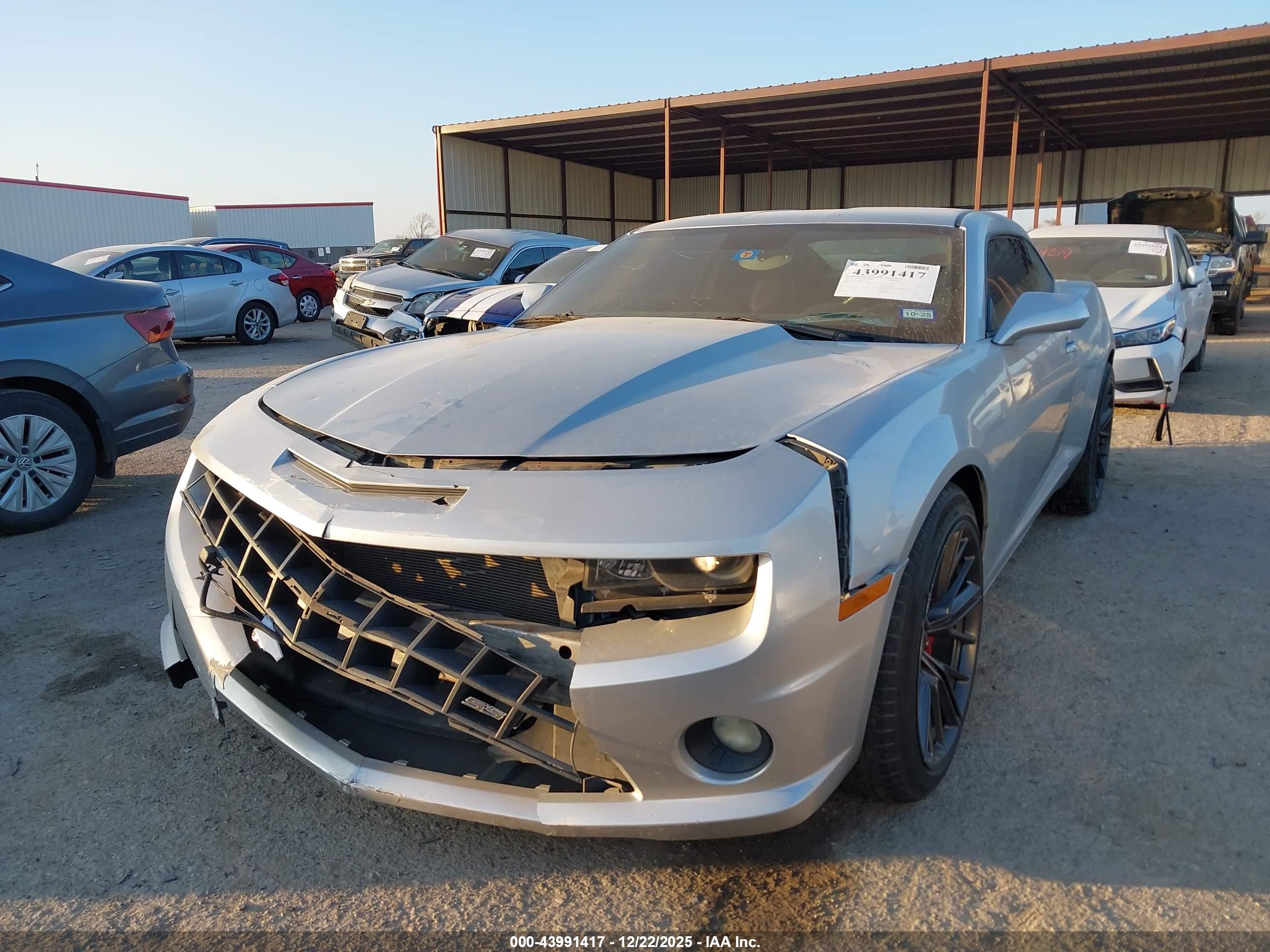 CHEVROLET CAMARO image 2