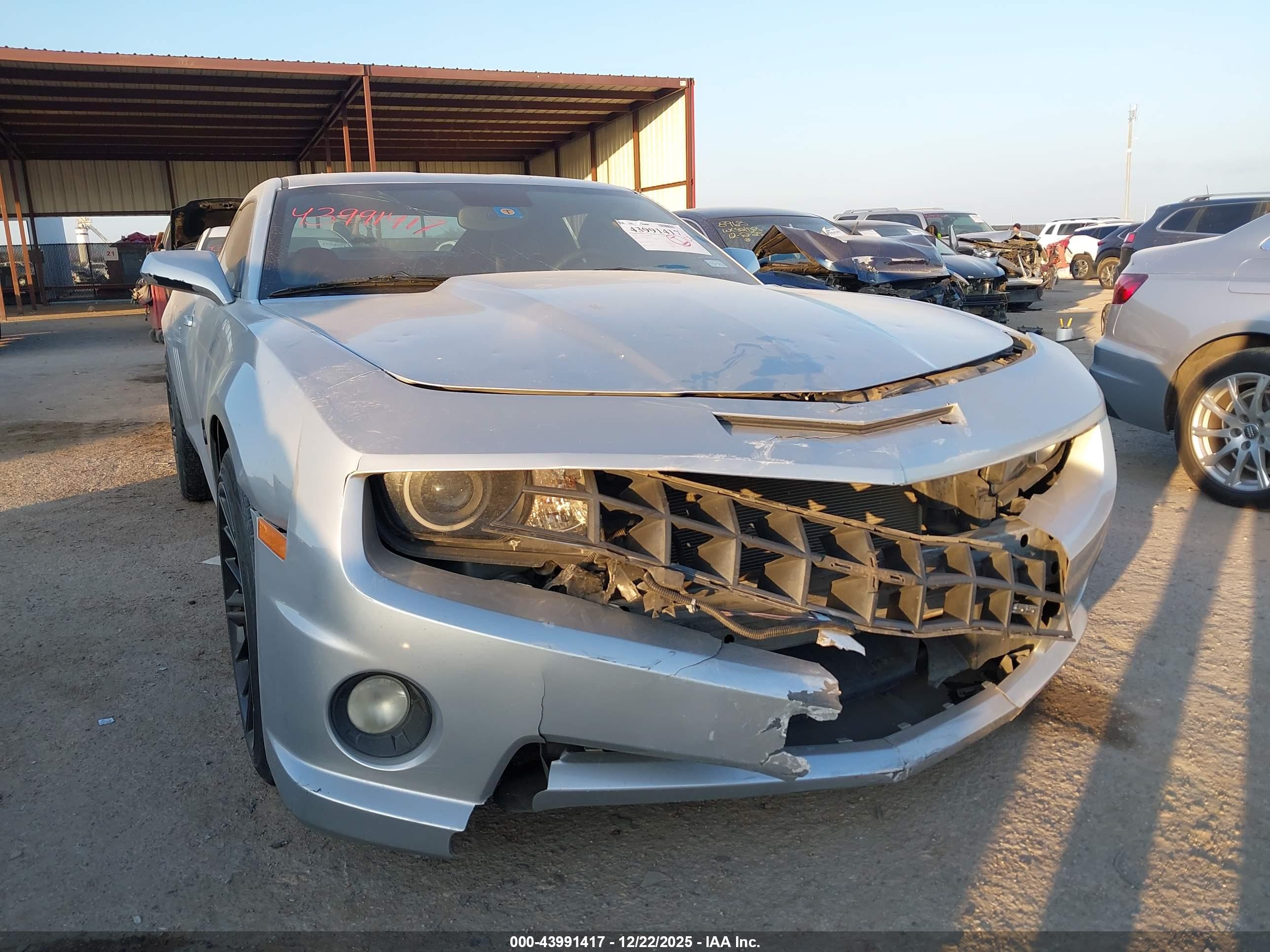 CHEVROLET CAMARO image 6