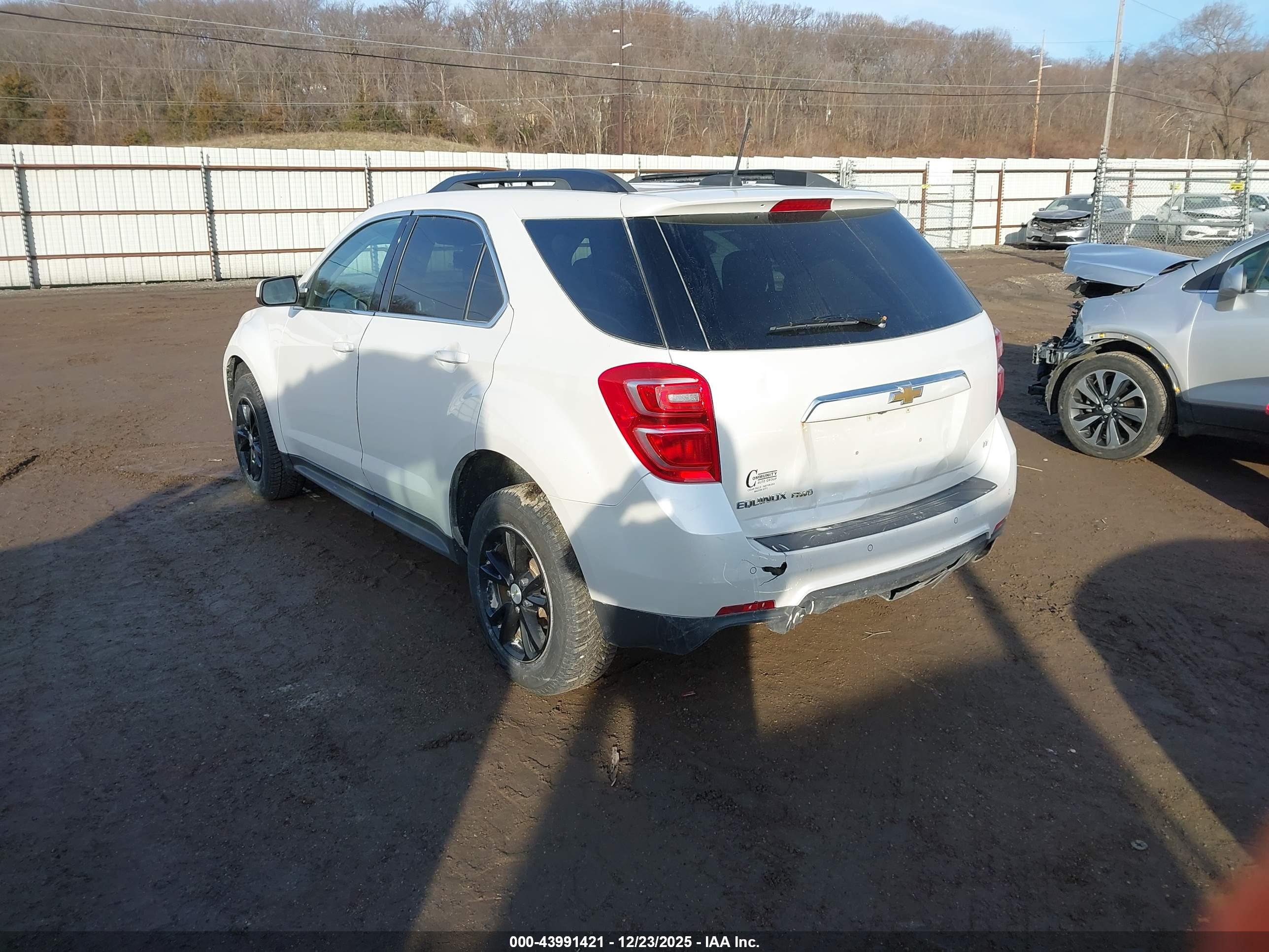 CHEVROLET EQUINOX image 3