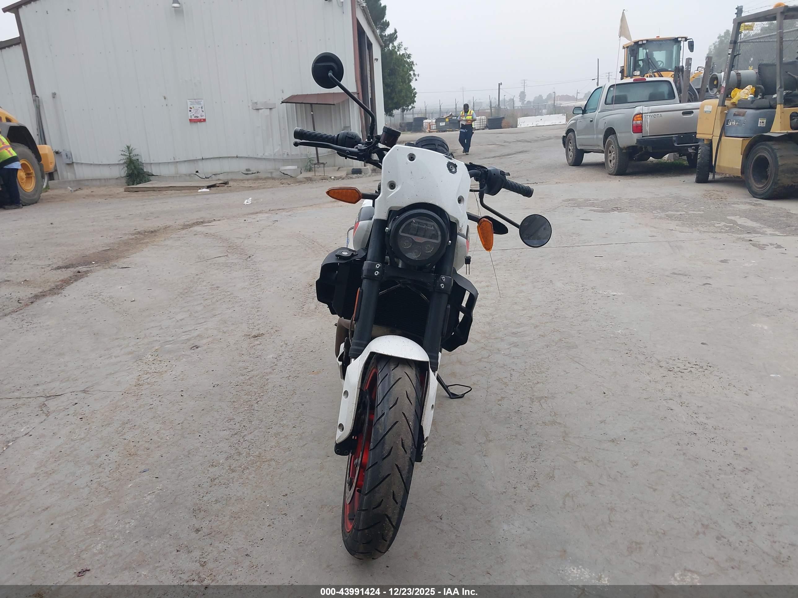 INDIAN MOTORCYCLE image 5