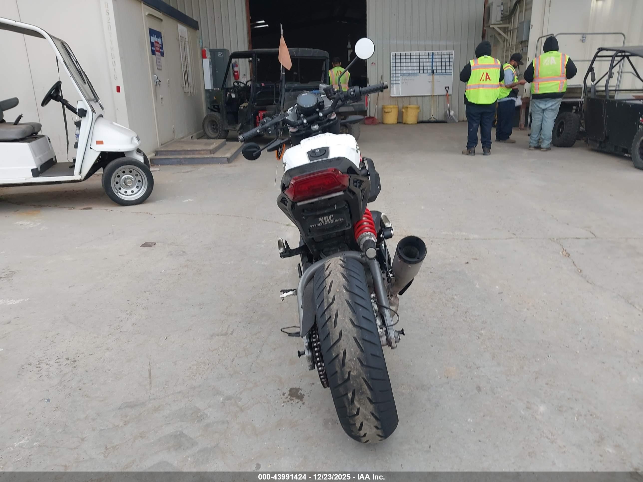 INDIAN MOTORCYCLE image 6