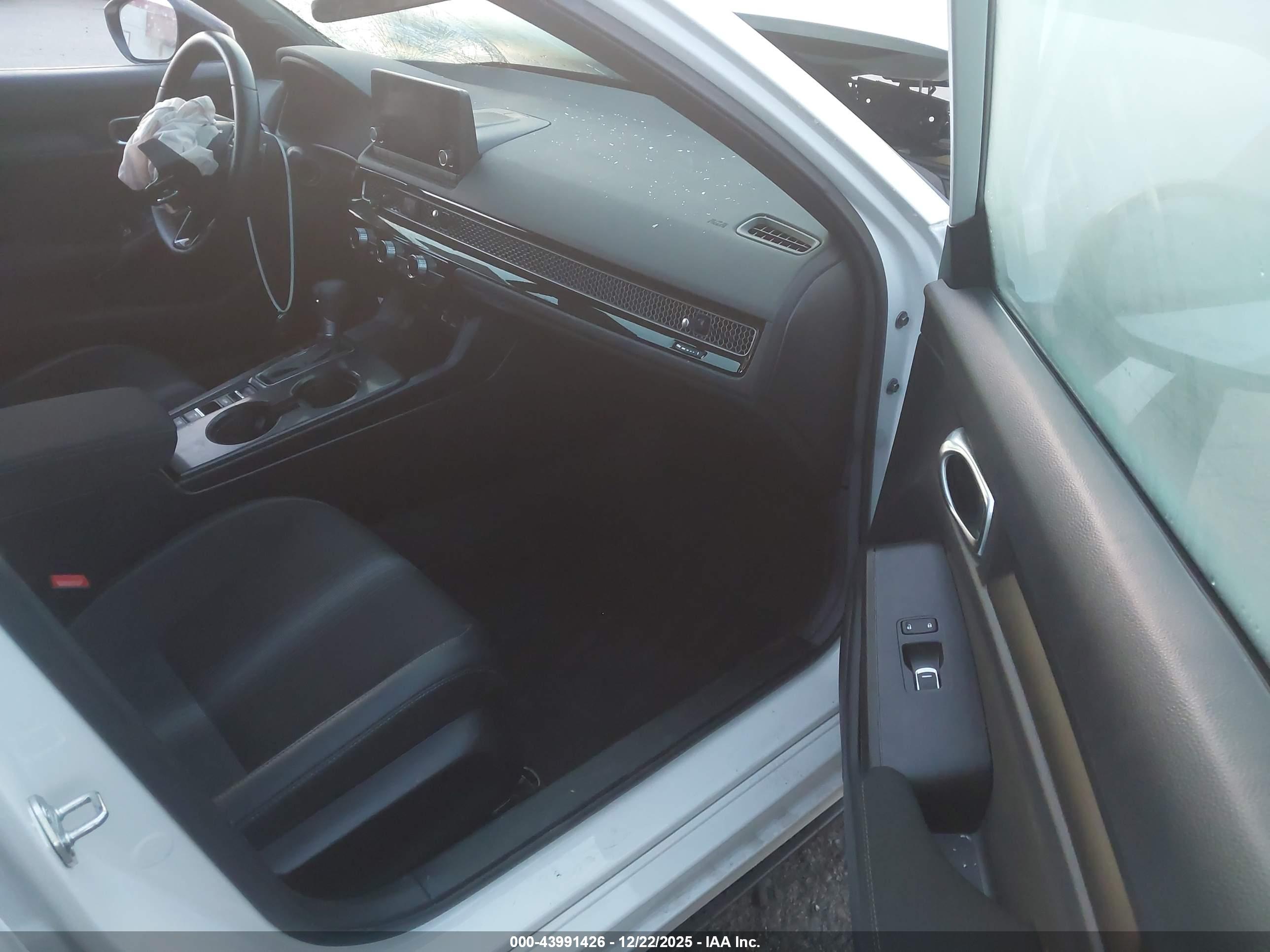 HONDA CIVIC image 5