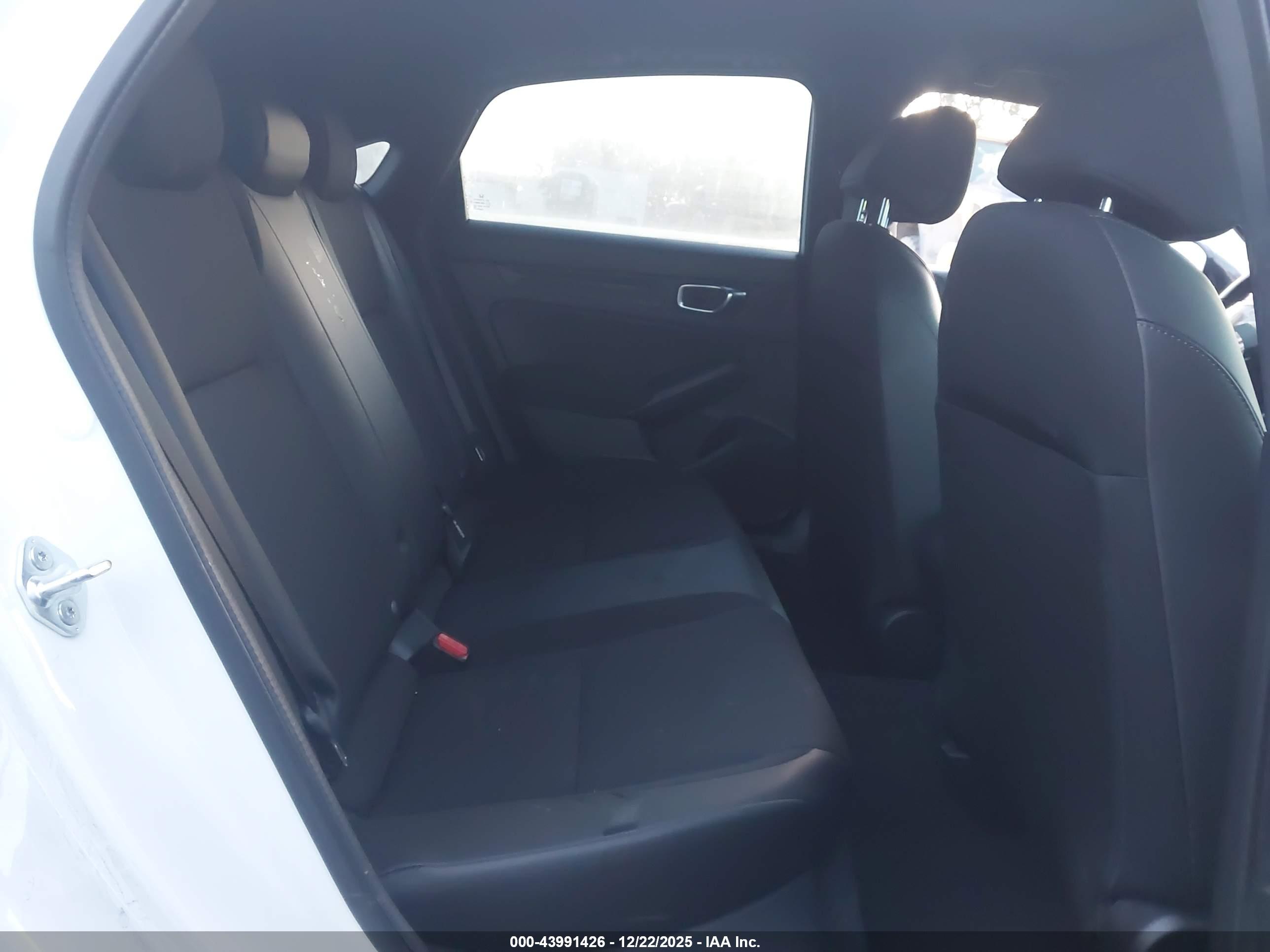 HONDA CIVIC image 8