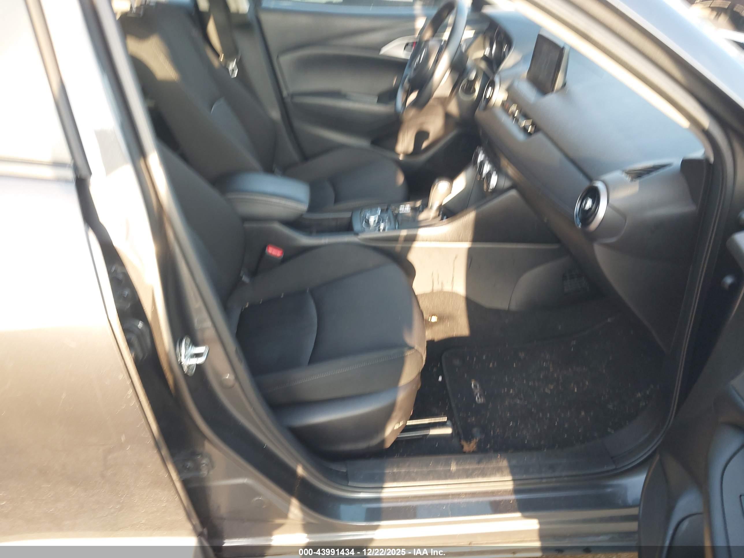 MAZDA CX-3 image 5