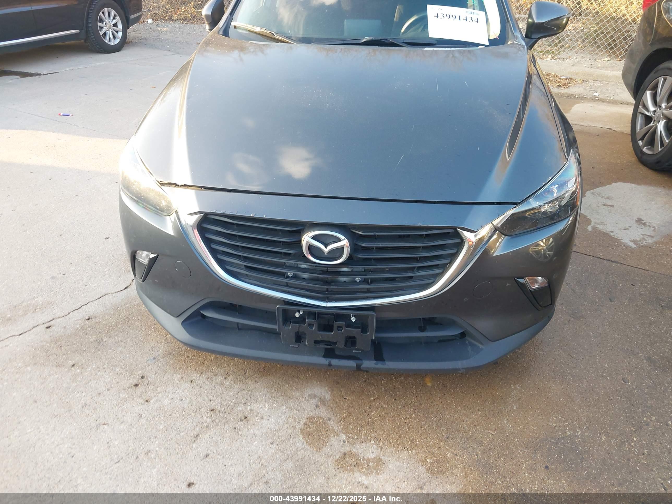MAZDA CX-3 image 6