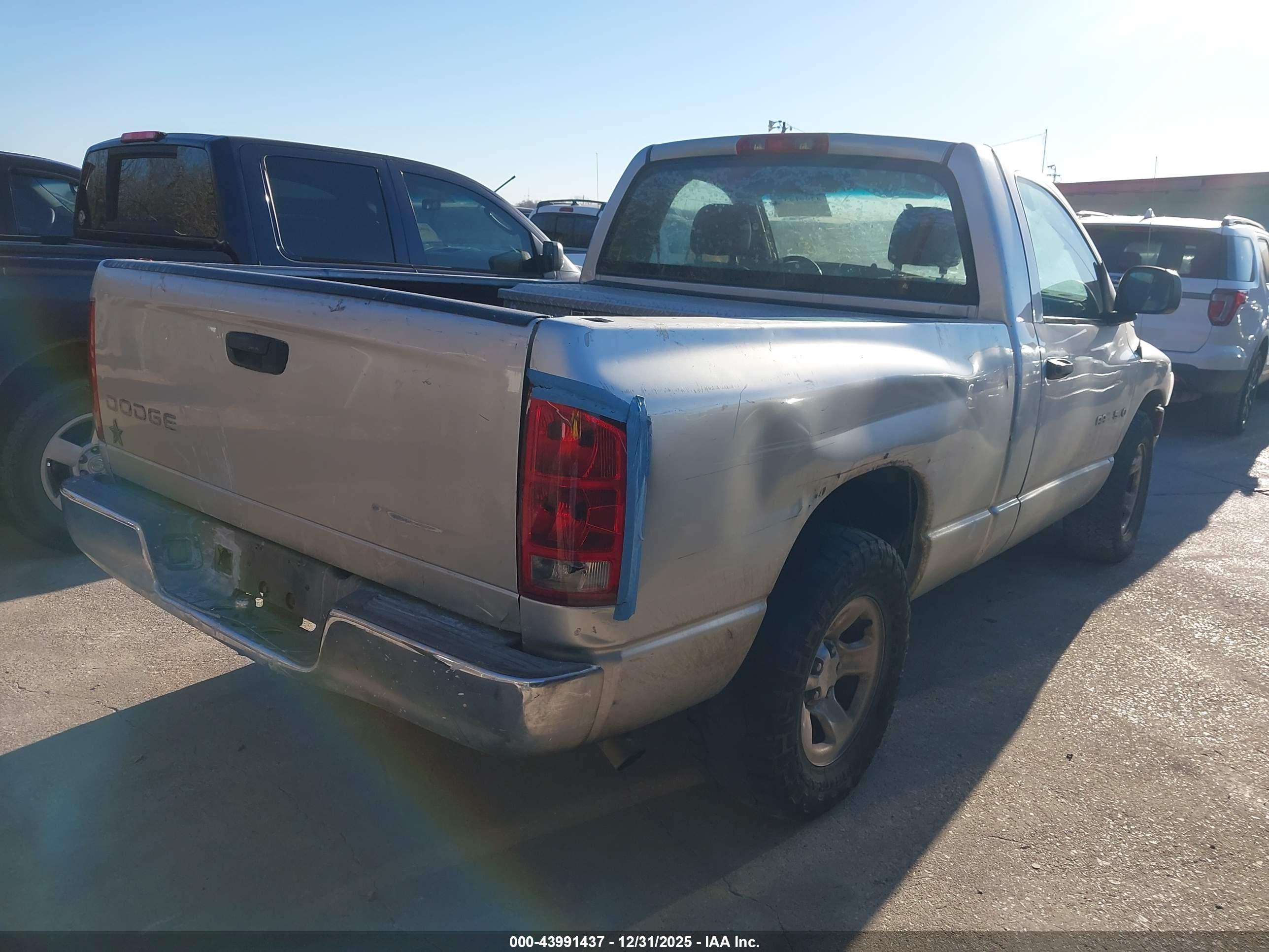 DODGE RAM image 4