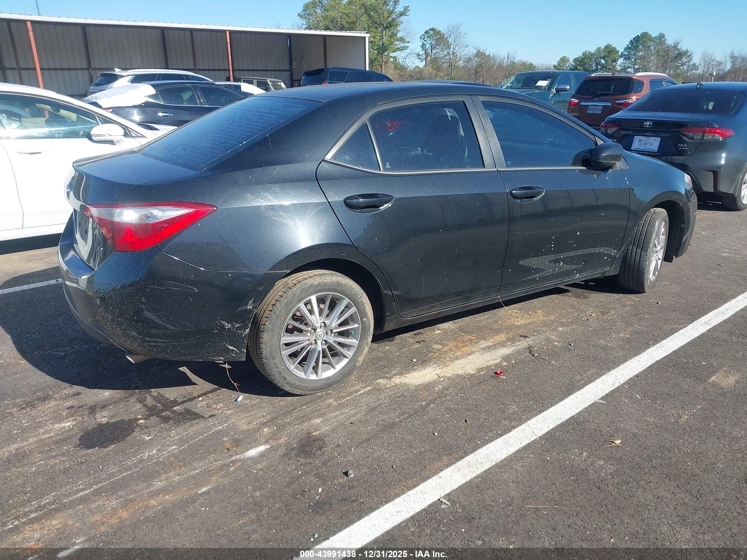 TOYOTA COROLLA image 4