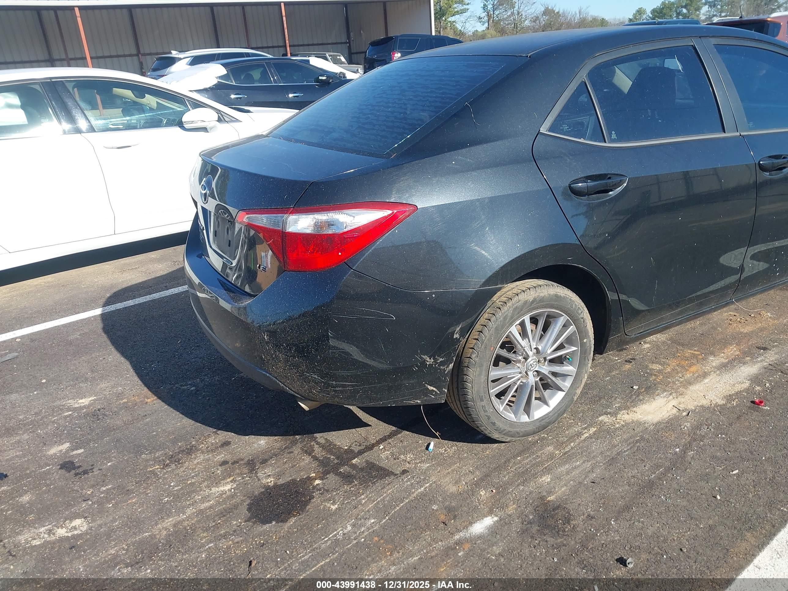 TOYOTA COROLLA image 6