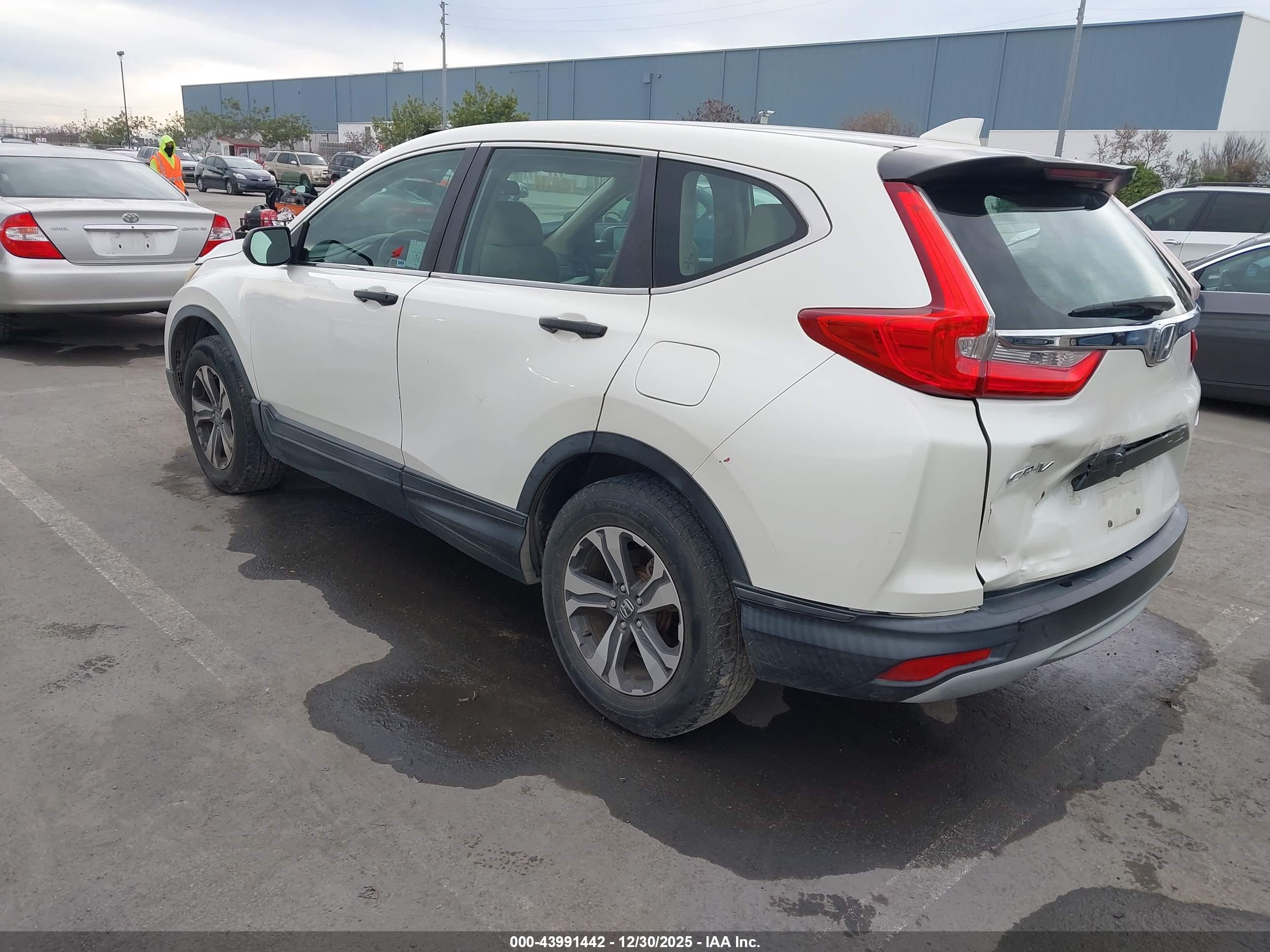 HONDA CR-V image 3
