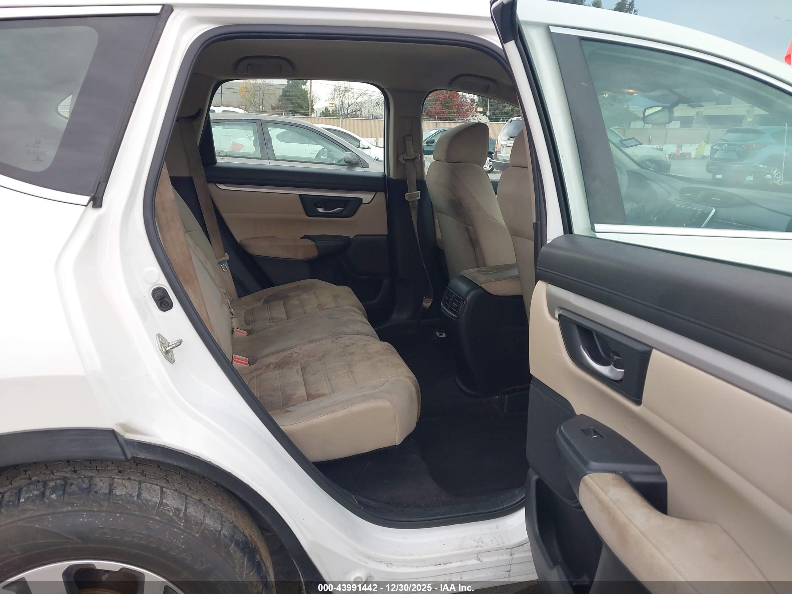 HONDA CR-V image 8