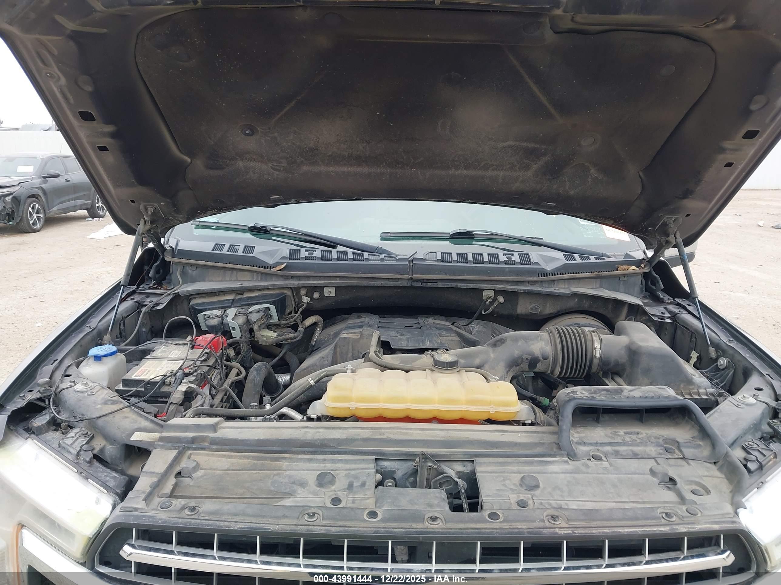 FORD F-150 image 10