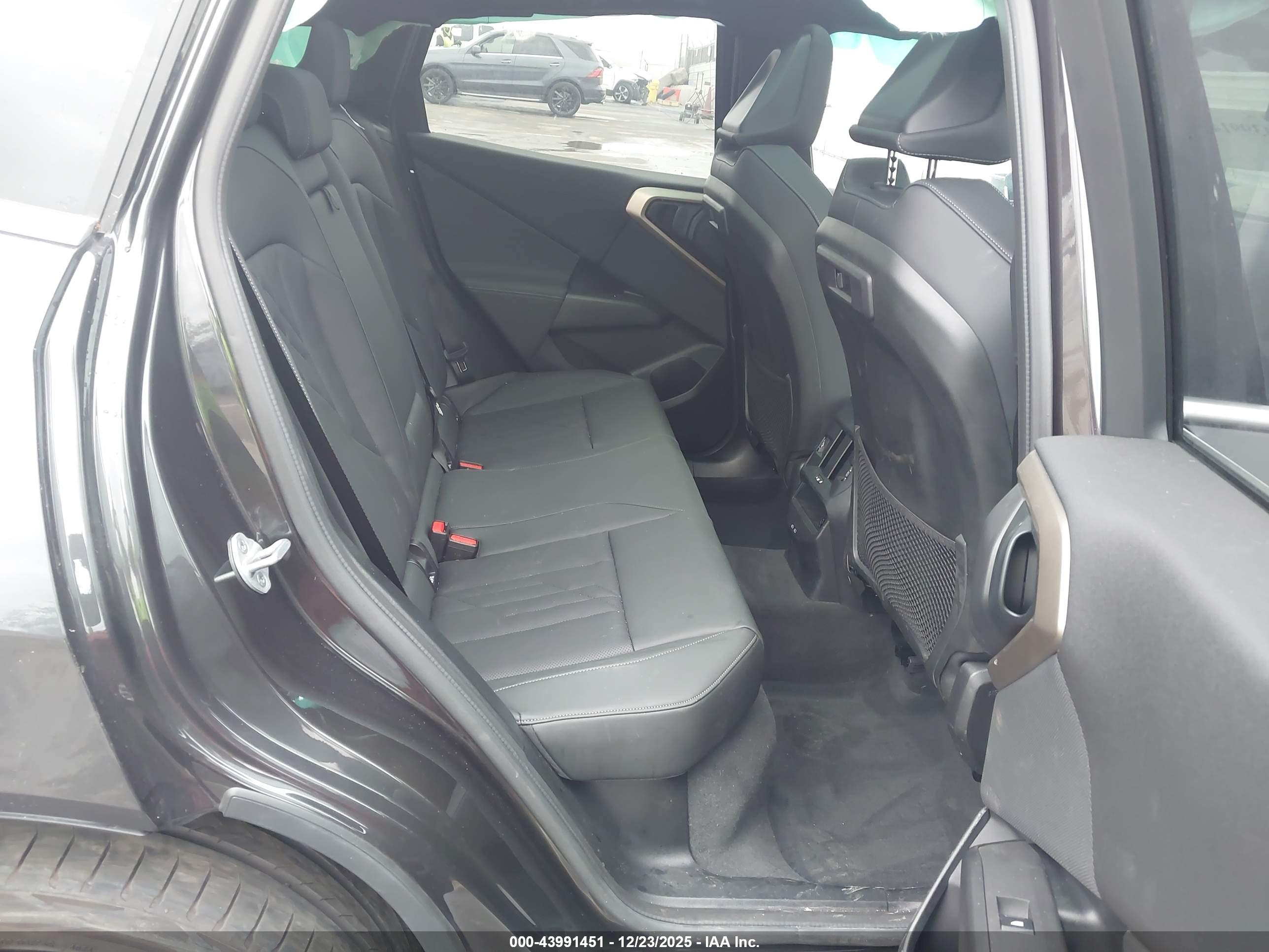 BMW X3 image 8