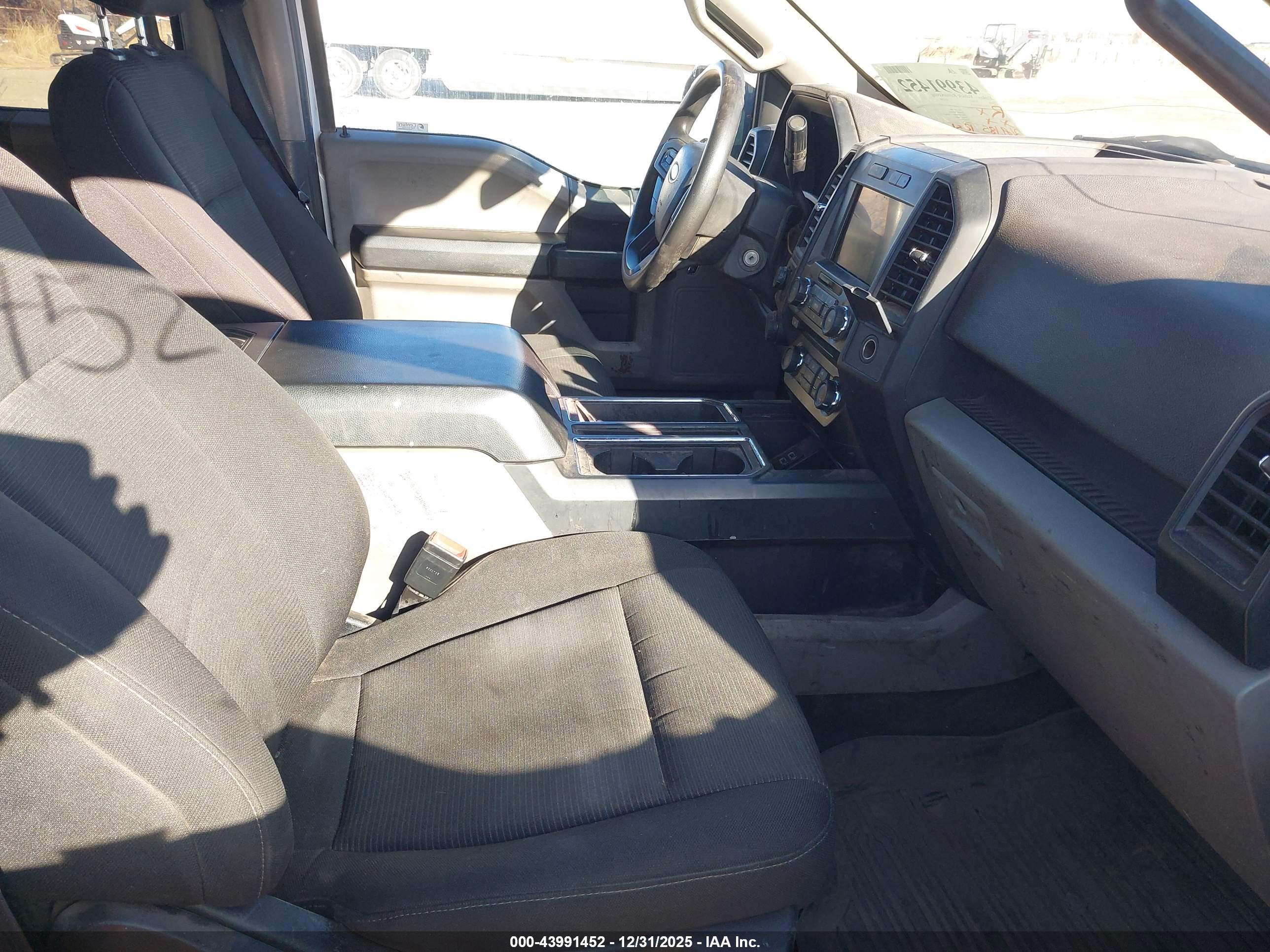FORD F-150 image 5