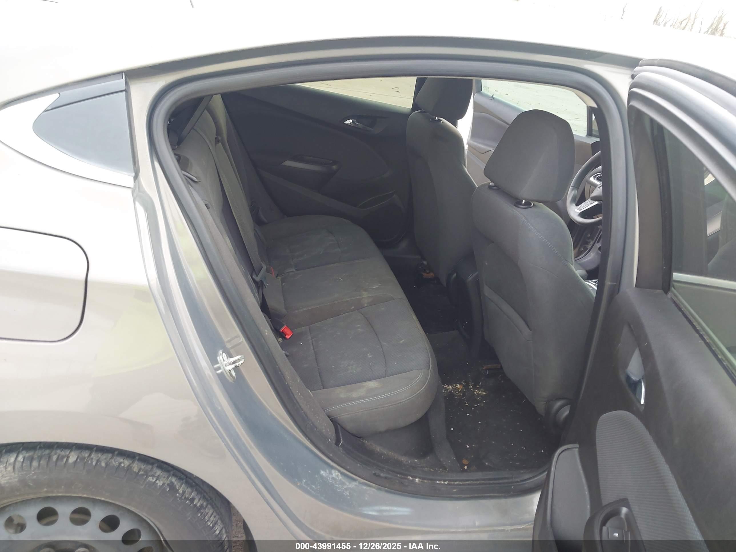 CHEVROLET CRUZE image 8