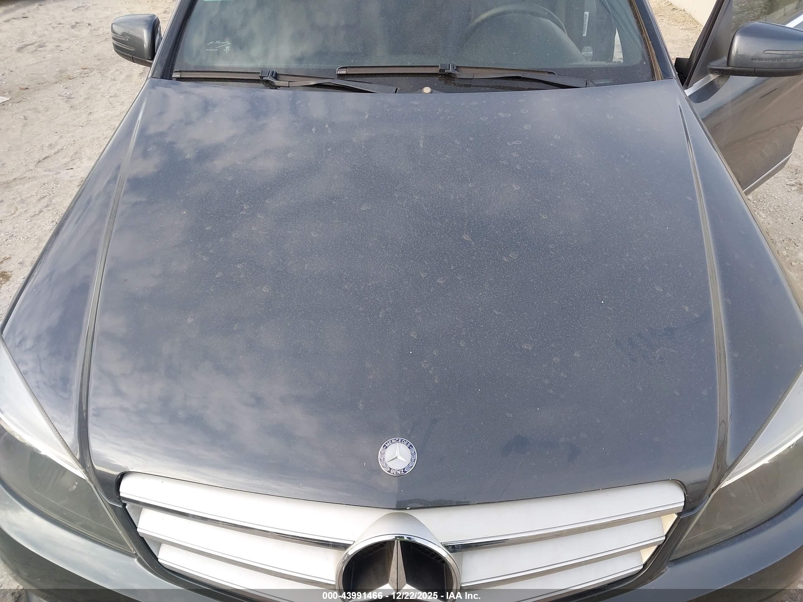 MERCEDES-BENZ C image 10