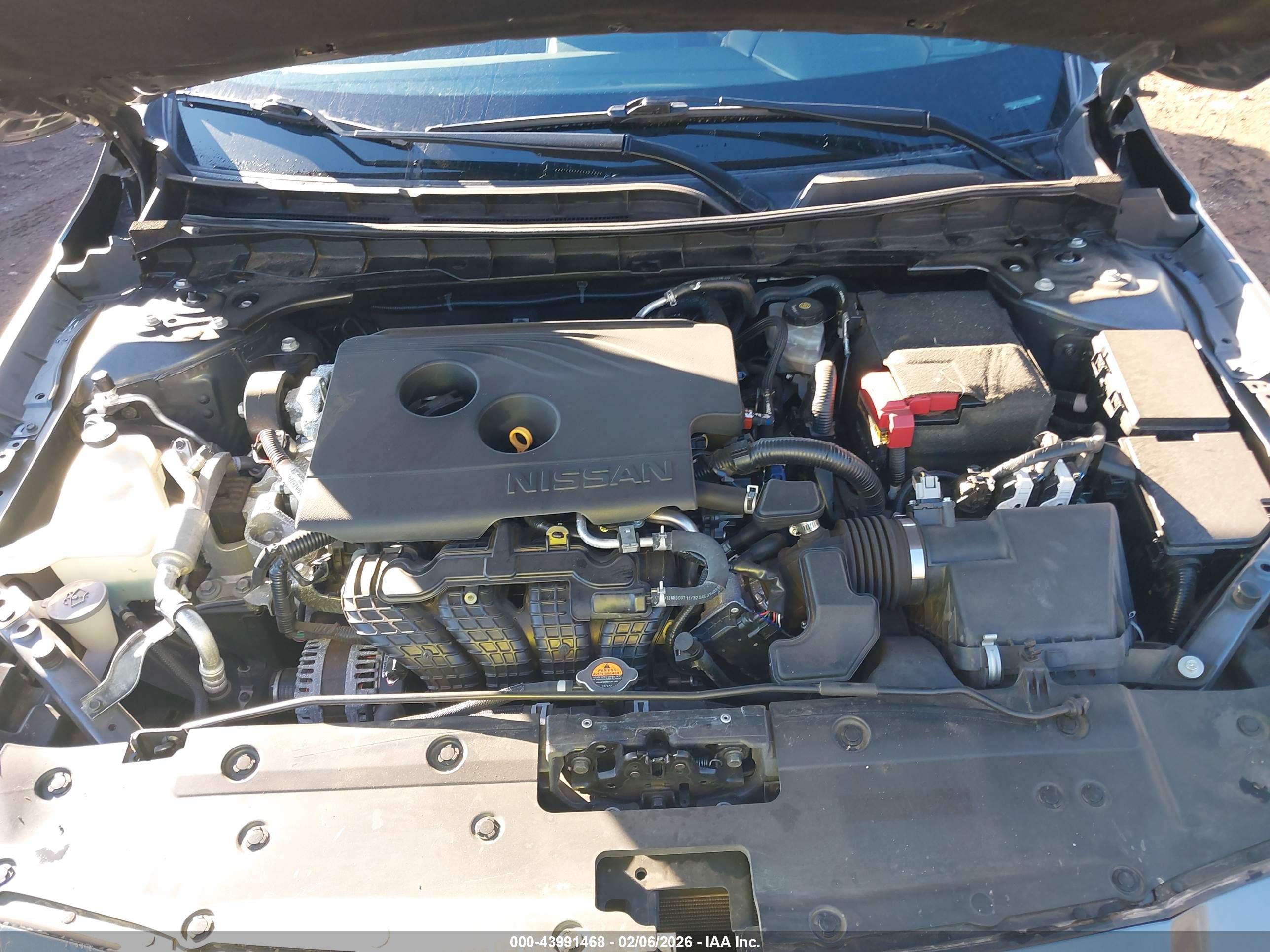 NISSAN ALTIMA image 10