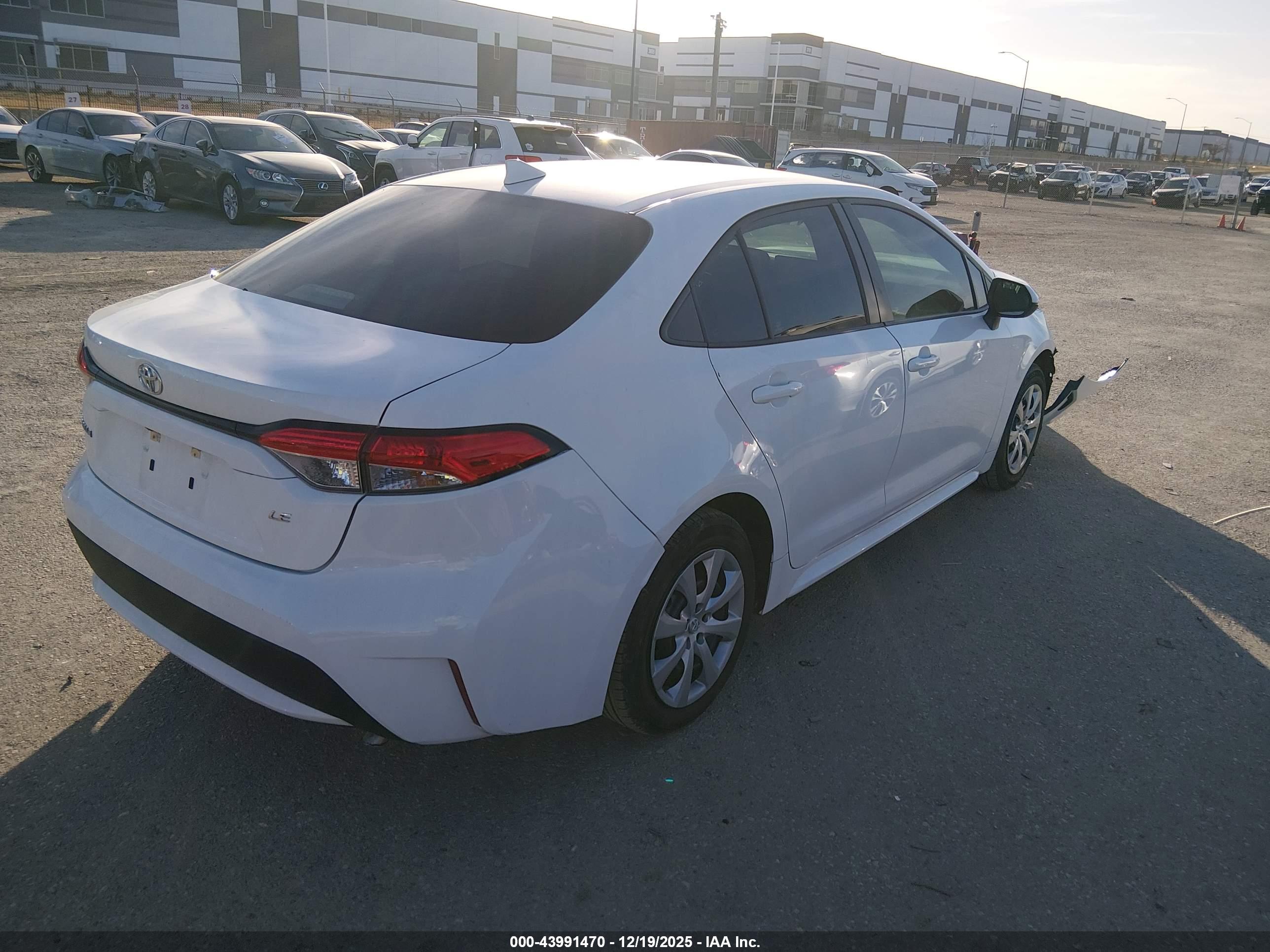 TOYOTA COROLLA image 4