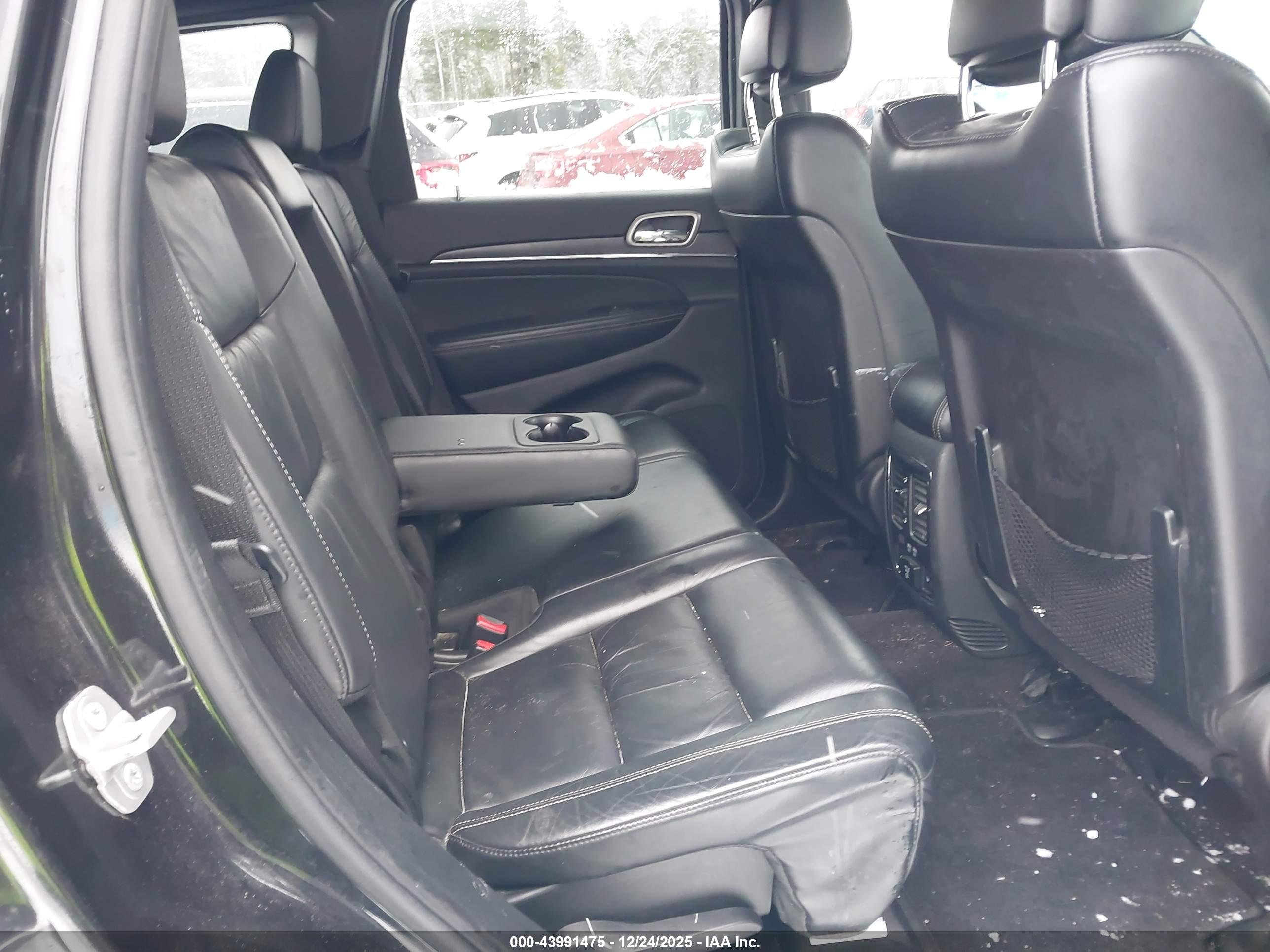 JEEP GRAND image 8