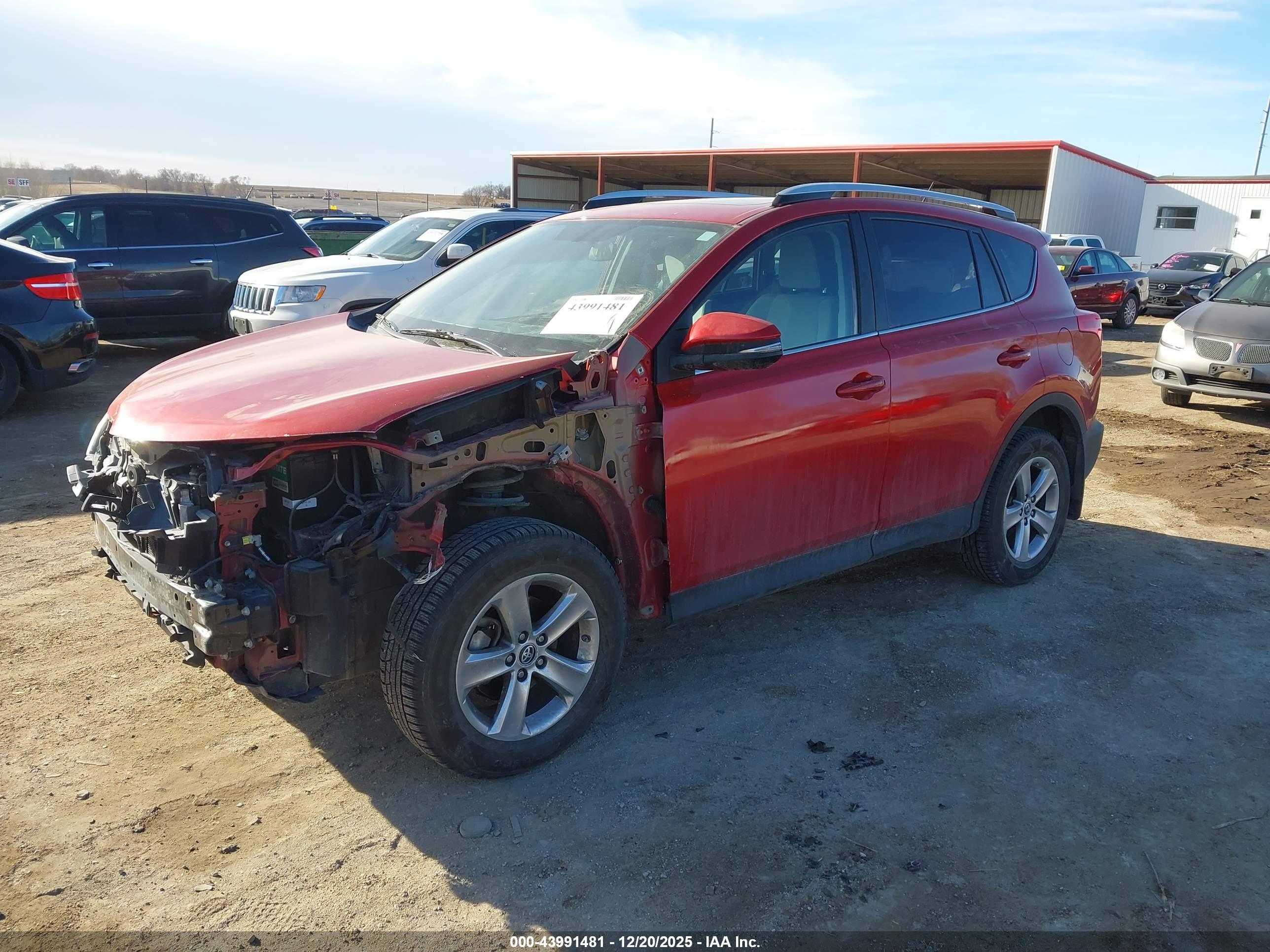 TOYOTA RAV4 image 2