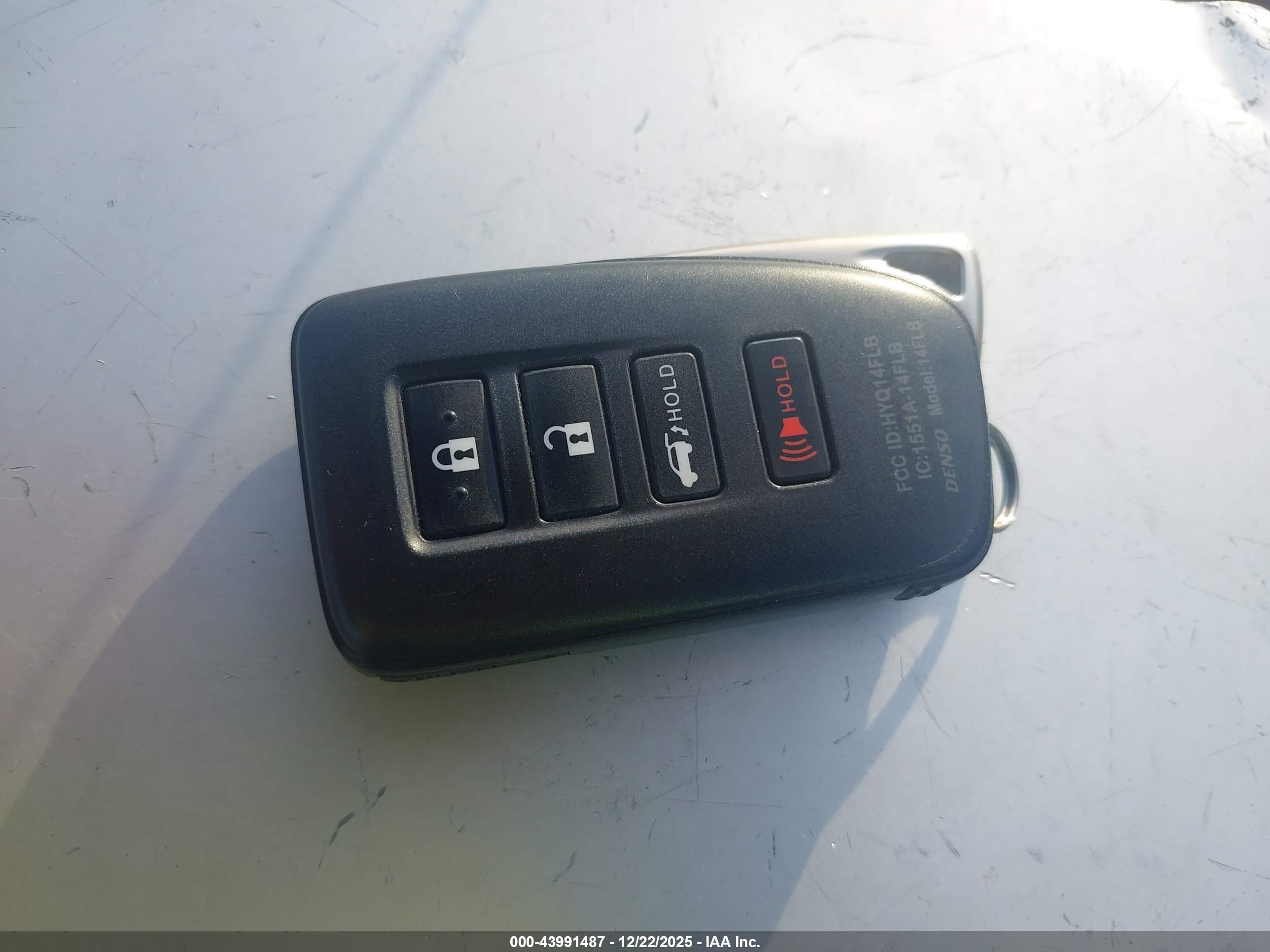 LEXUS RX image 11