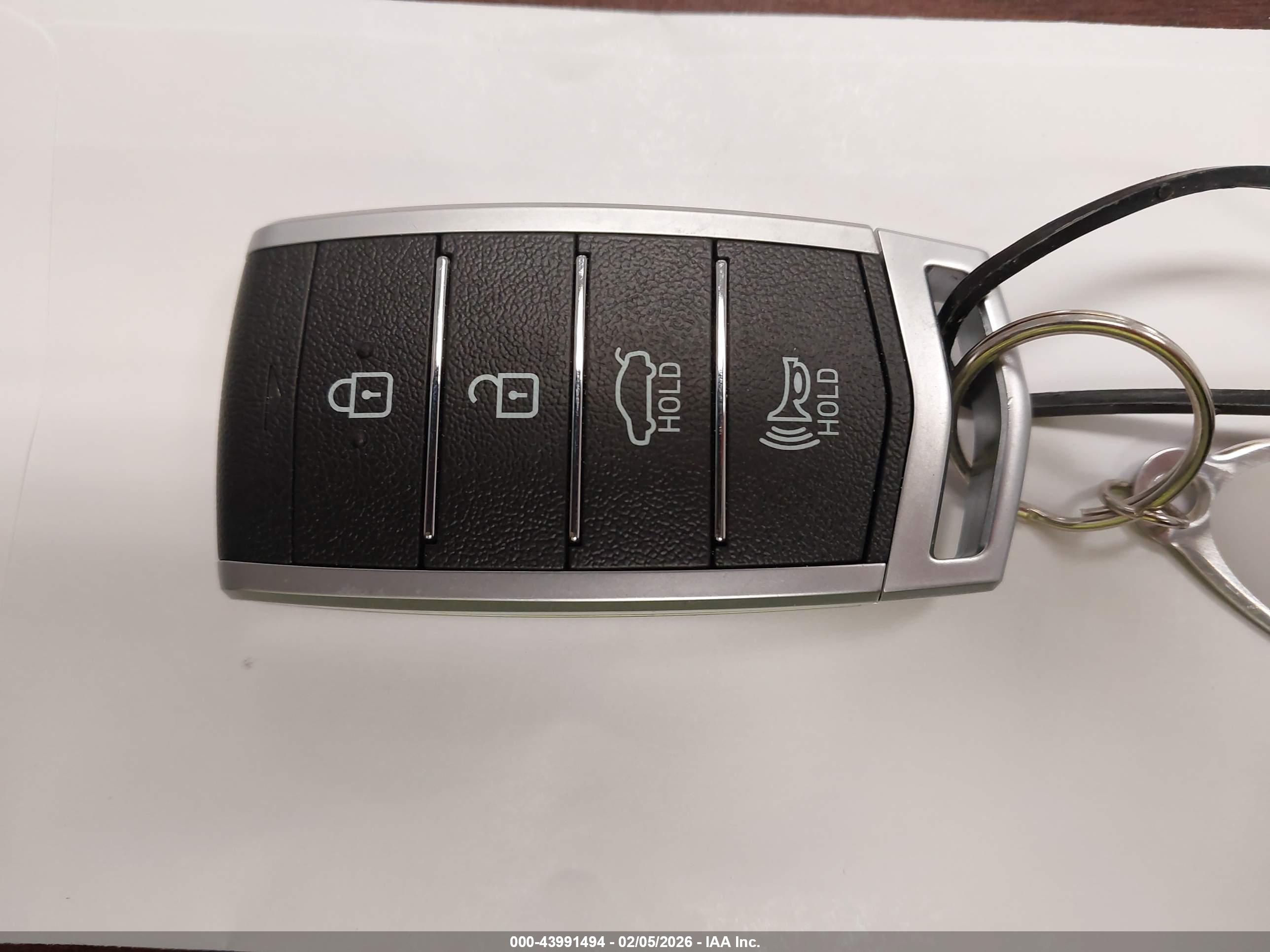 GENESIS G80 image 11
