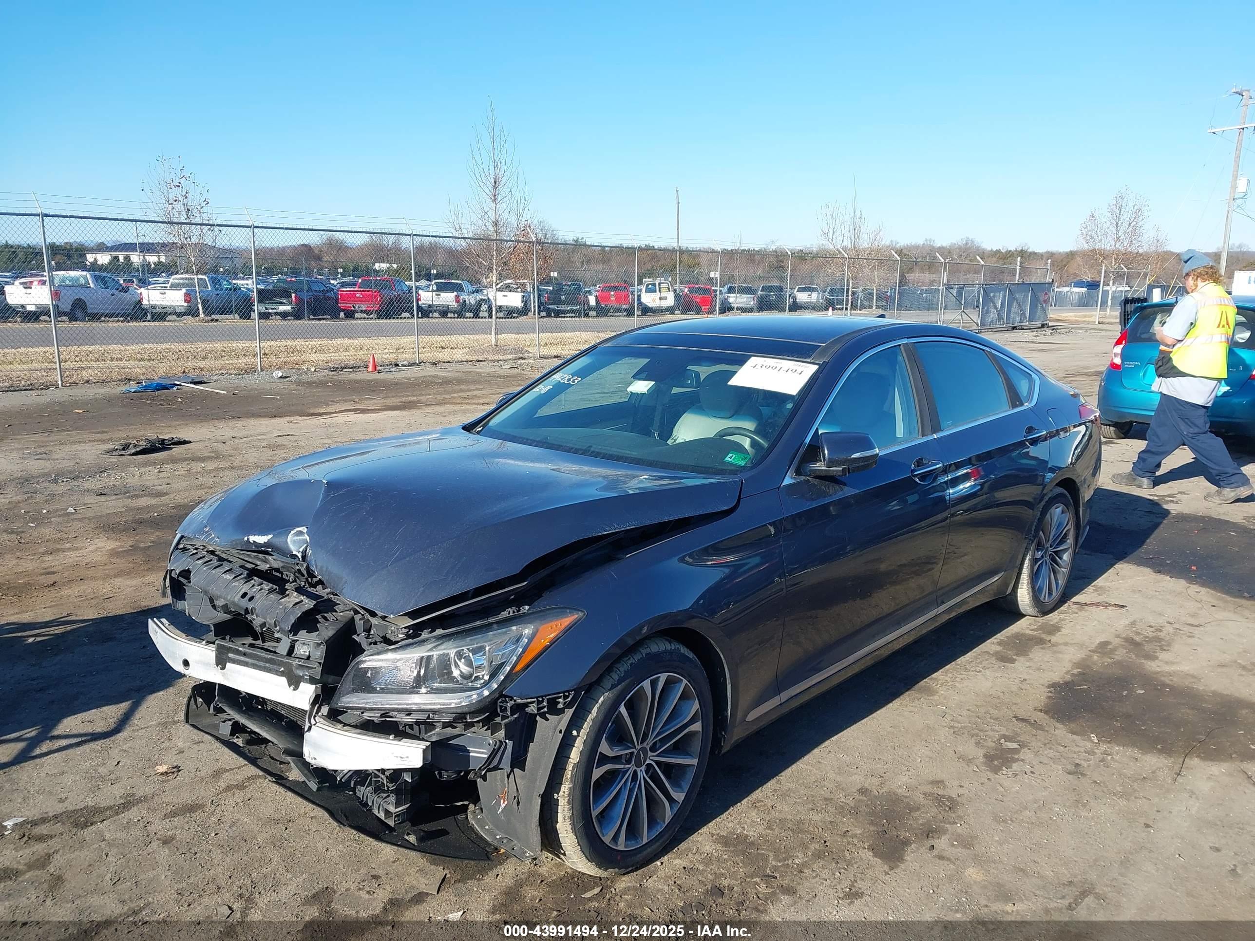 GENESIS G80 image 2