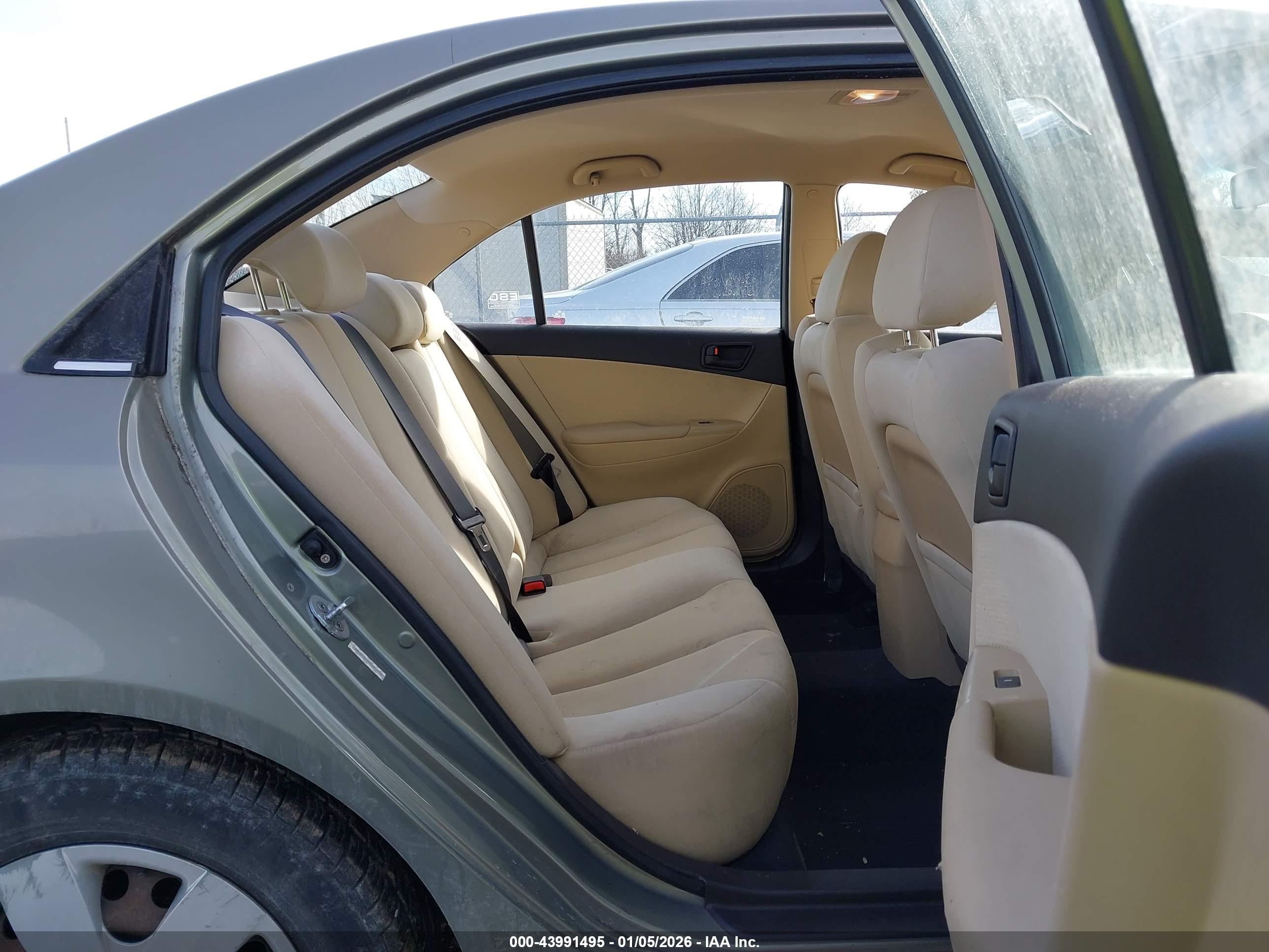 HYUNDAI SONATA image 8