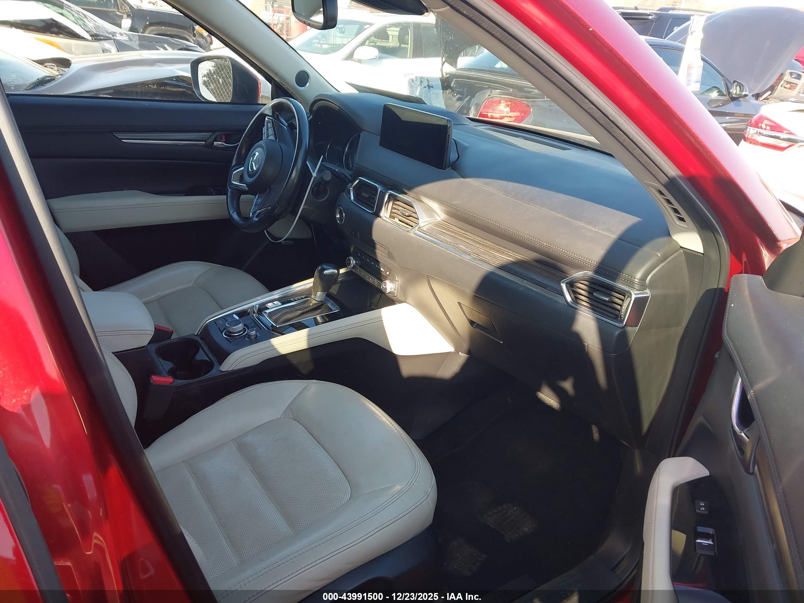 MAZDA CX-5 image 5