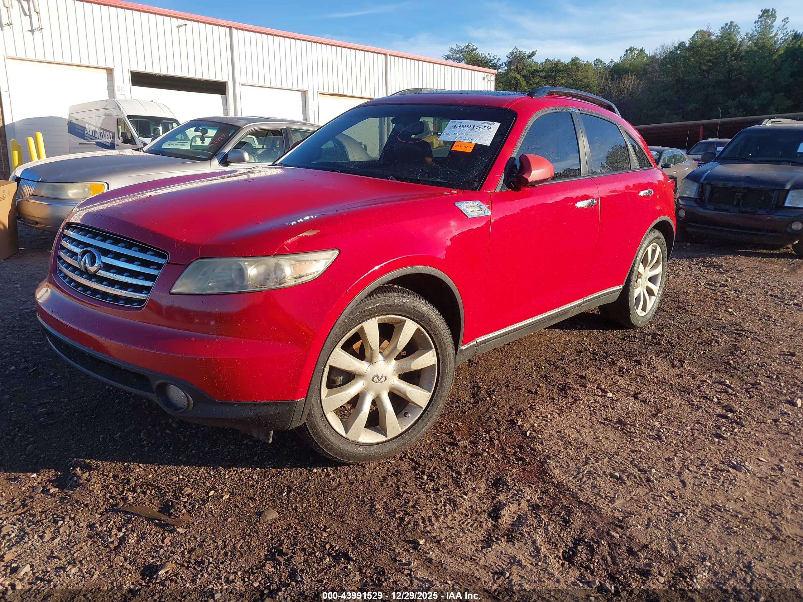 INFINITI FX45 image 2