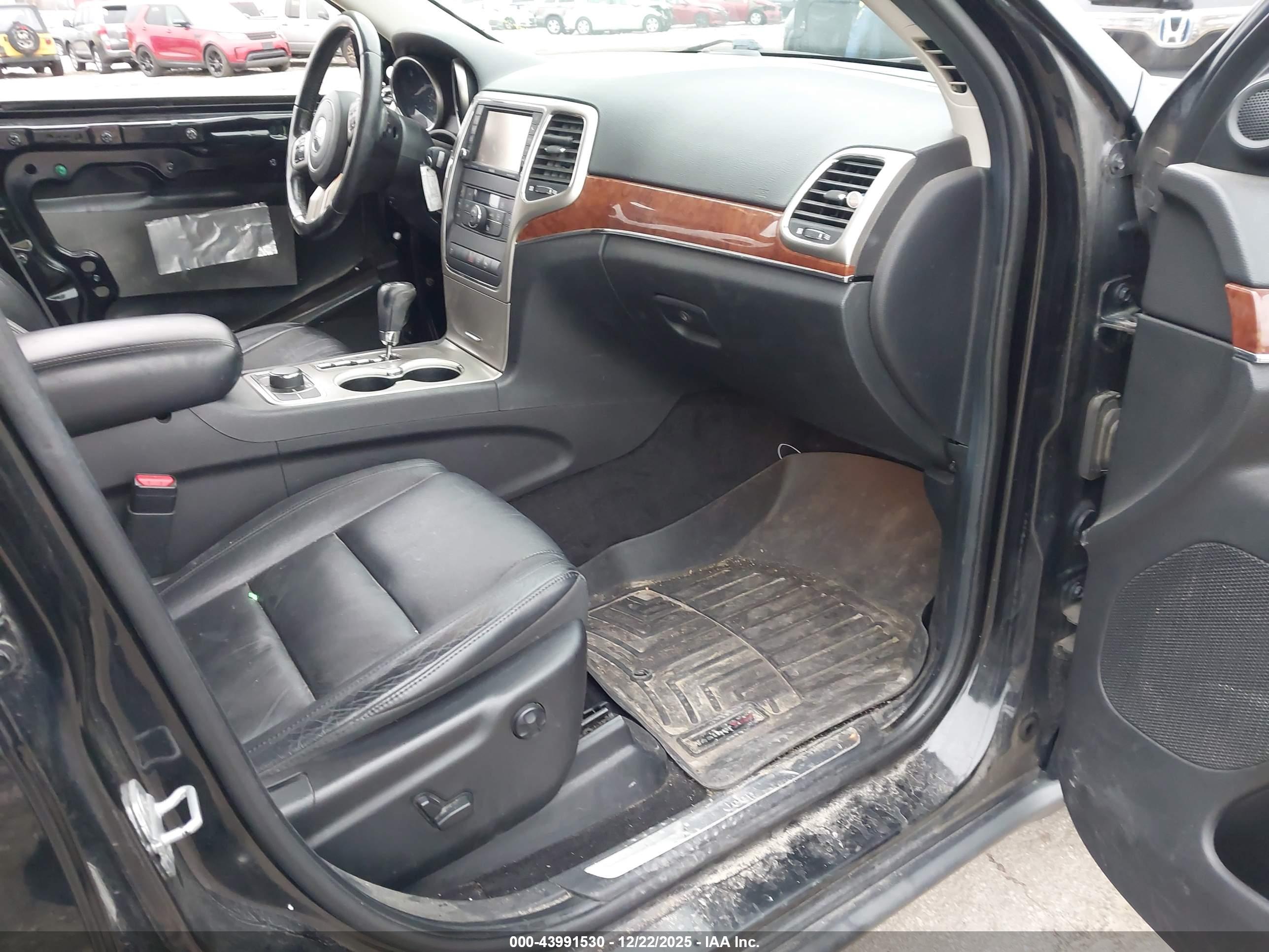JEEP GRAND image 5