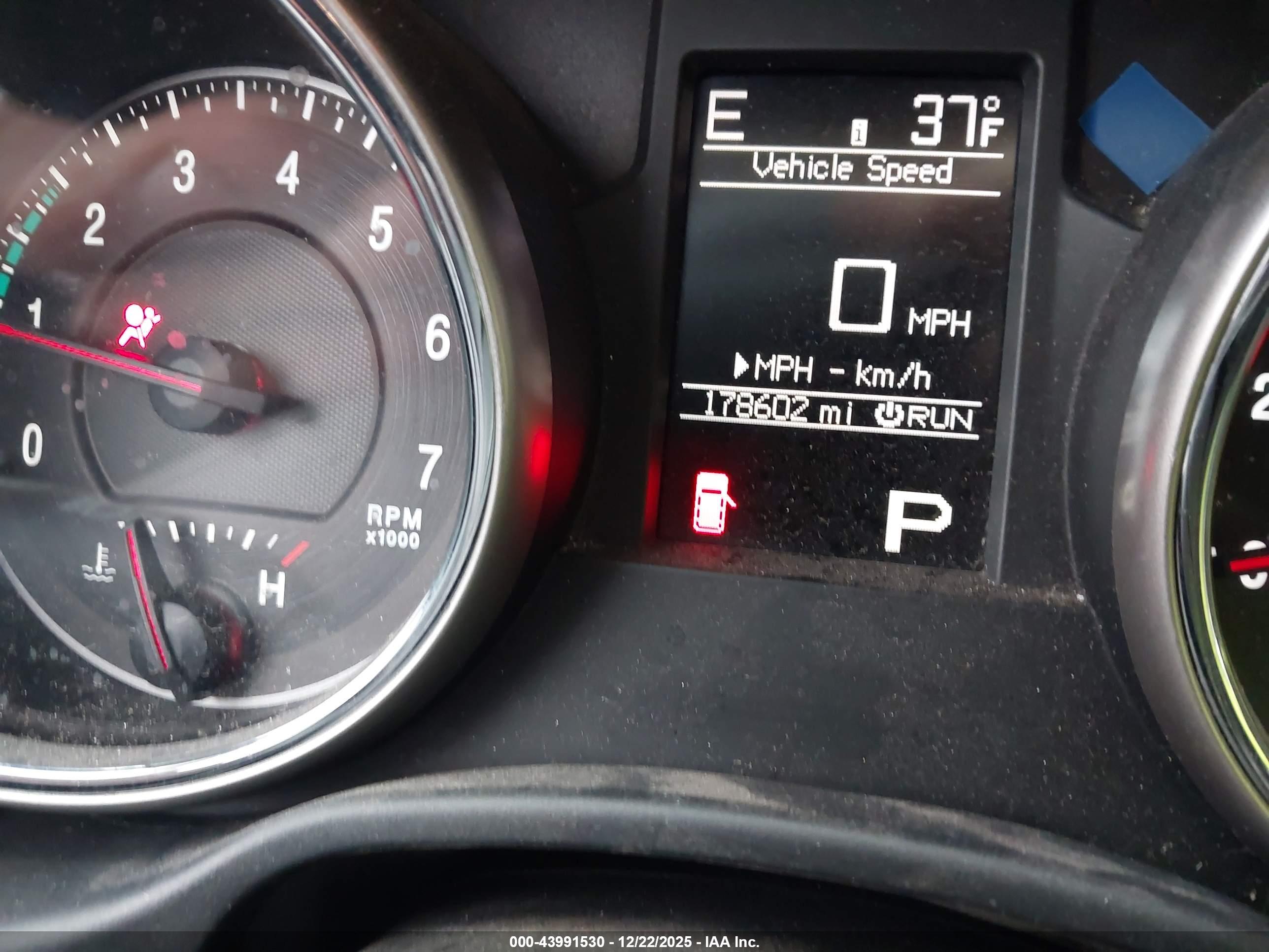 JEEP GRAND image 7