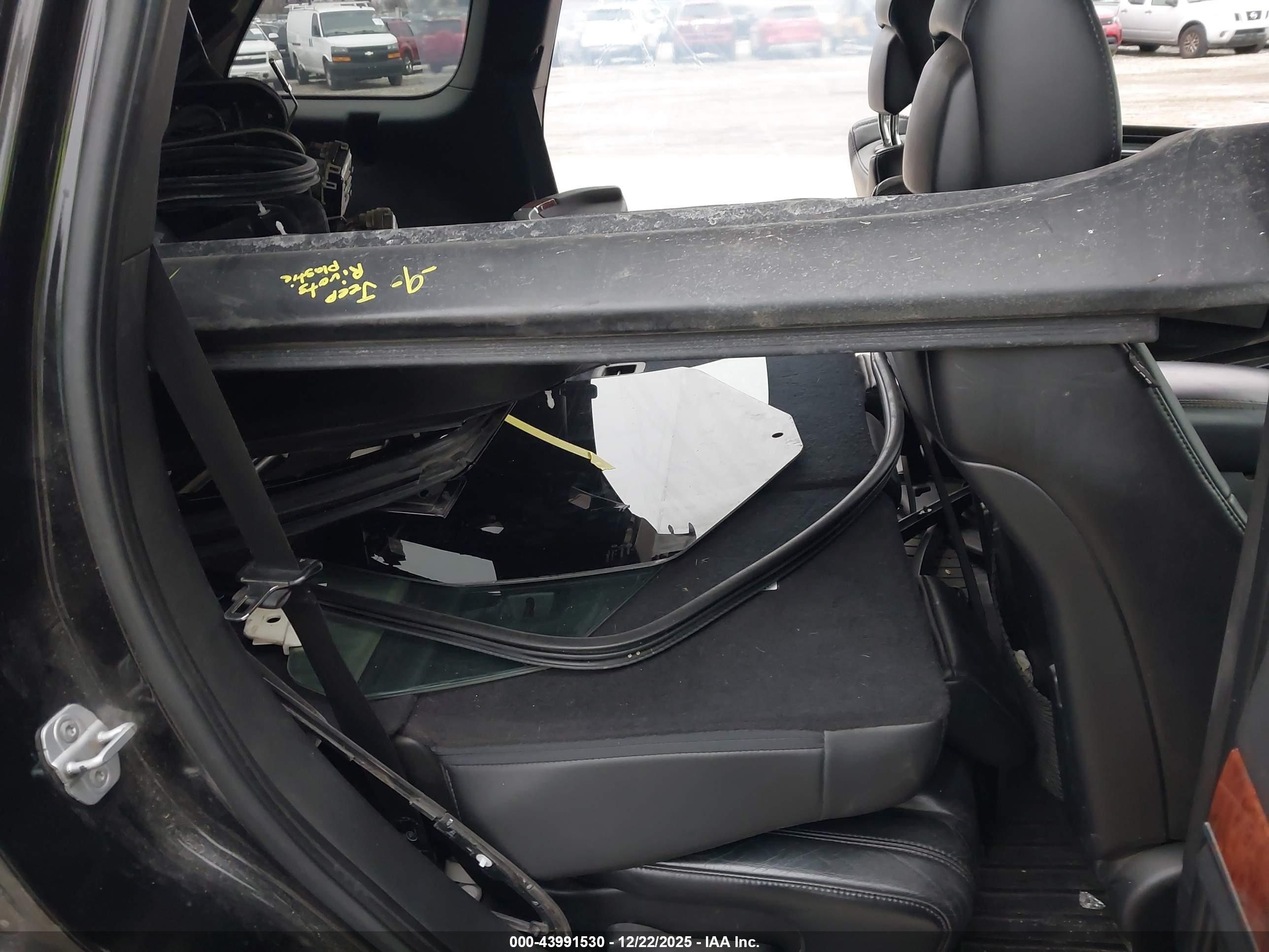 JEEP GRAND image 8