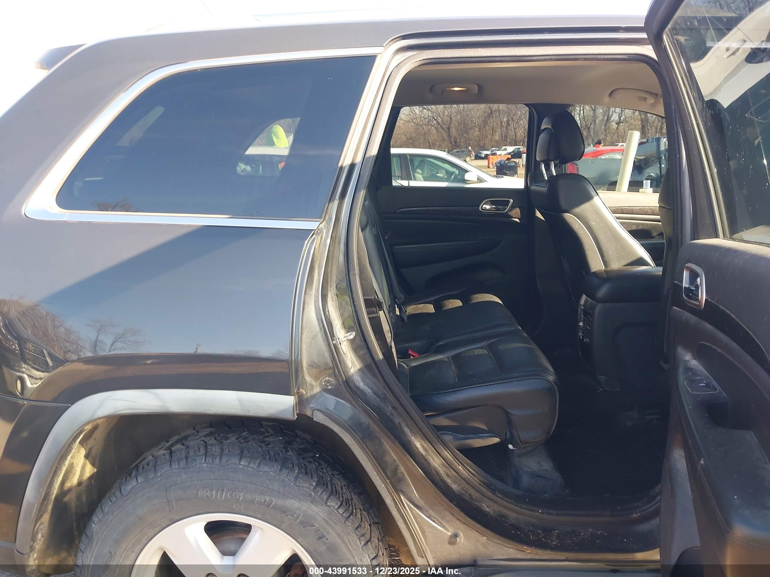 JEEP GRAND image 8