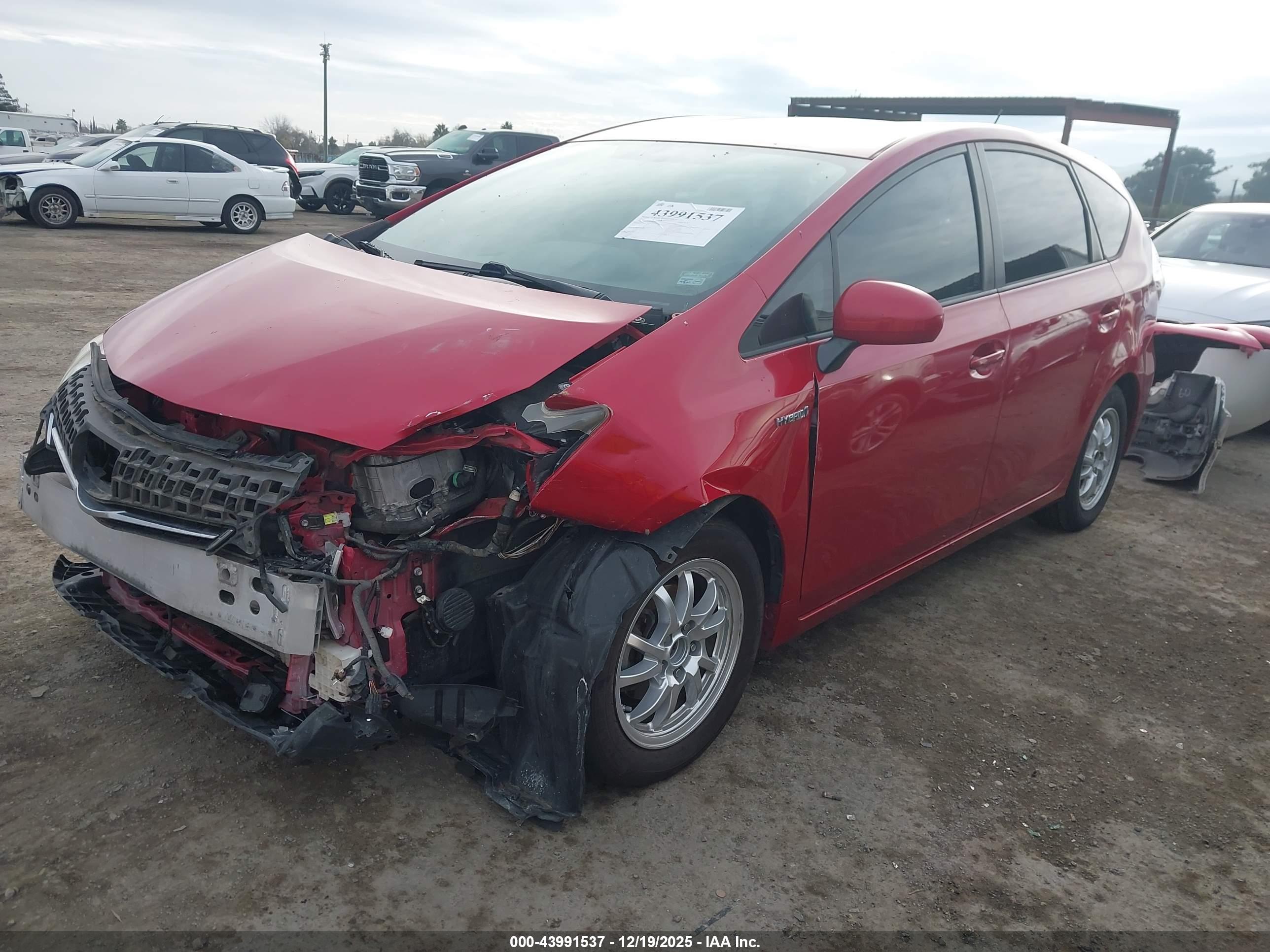 TOYOTA PRIUS image 2