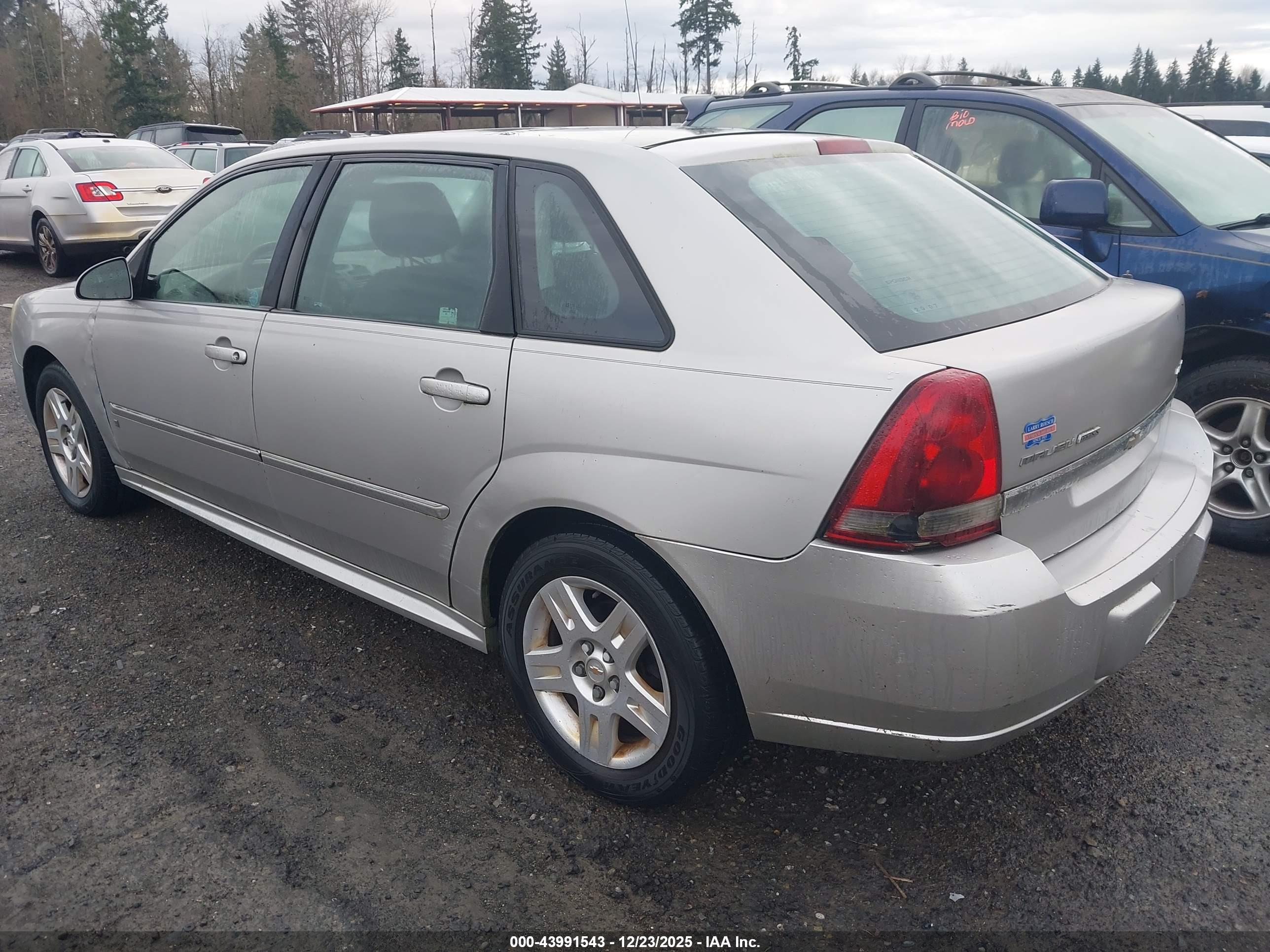 CHEVROLET MALIBU image 3