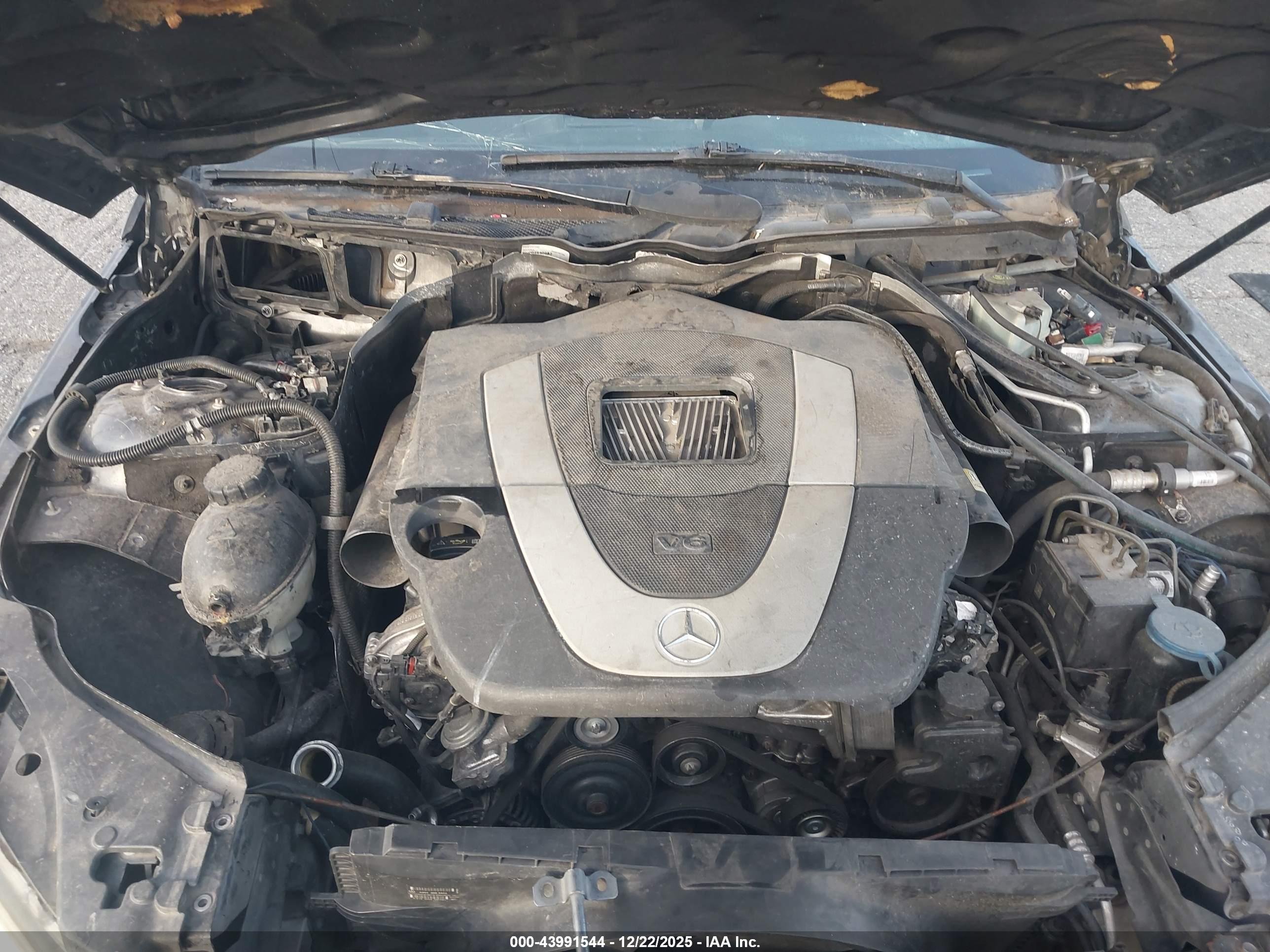 MERCEDES-BENZ C image 10