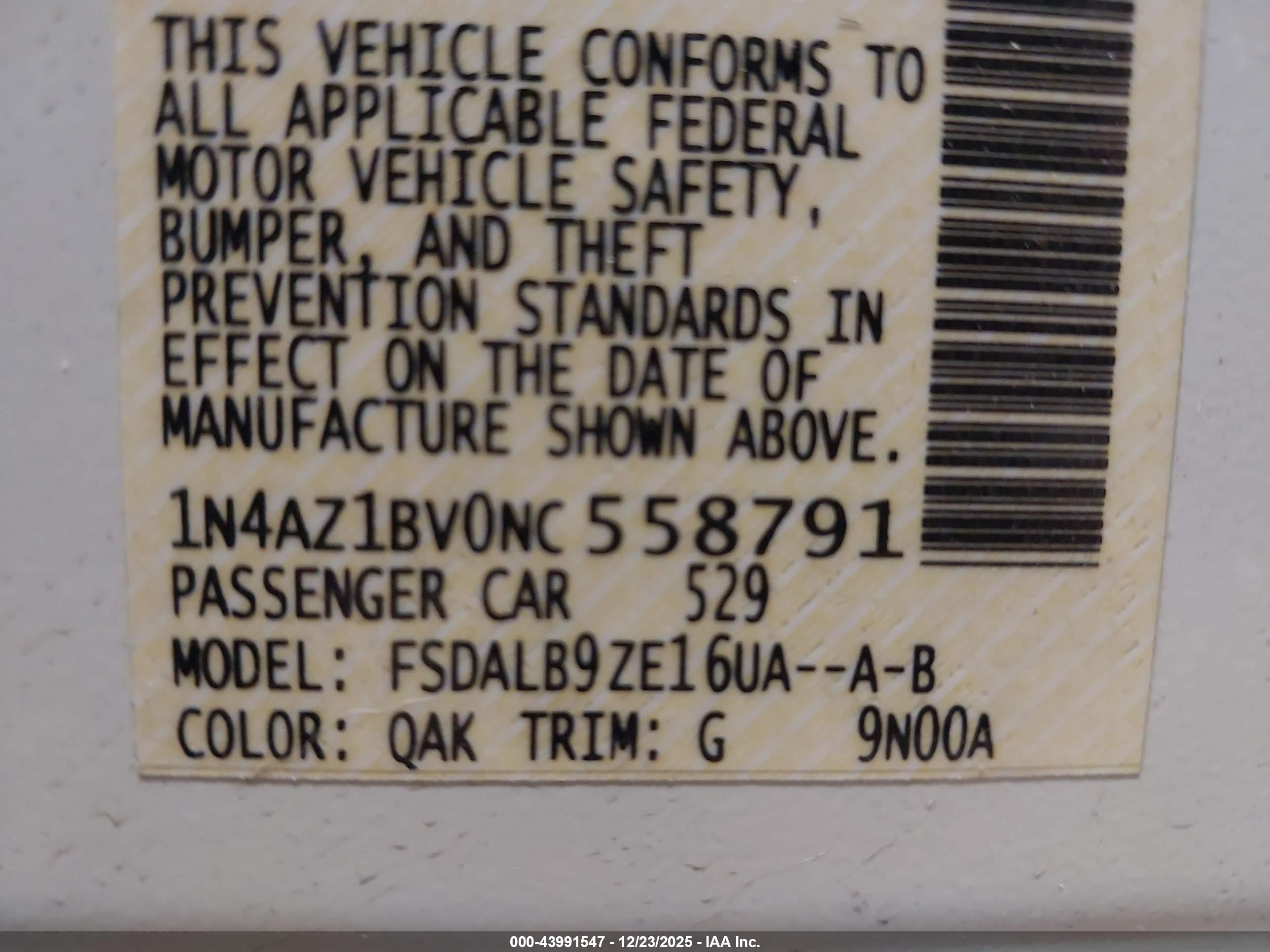 NISSAN LEAF image 9