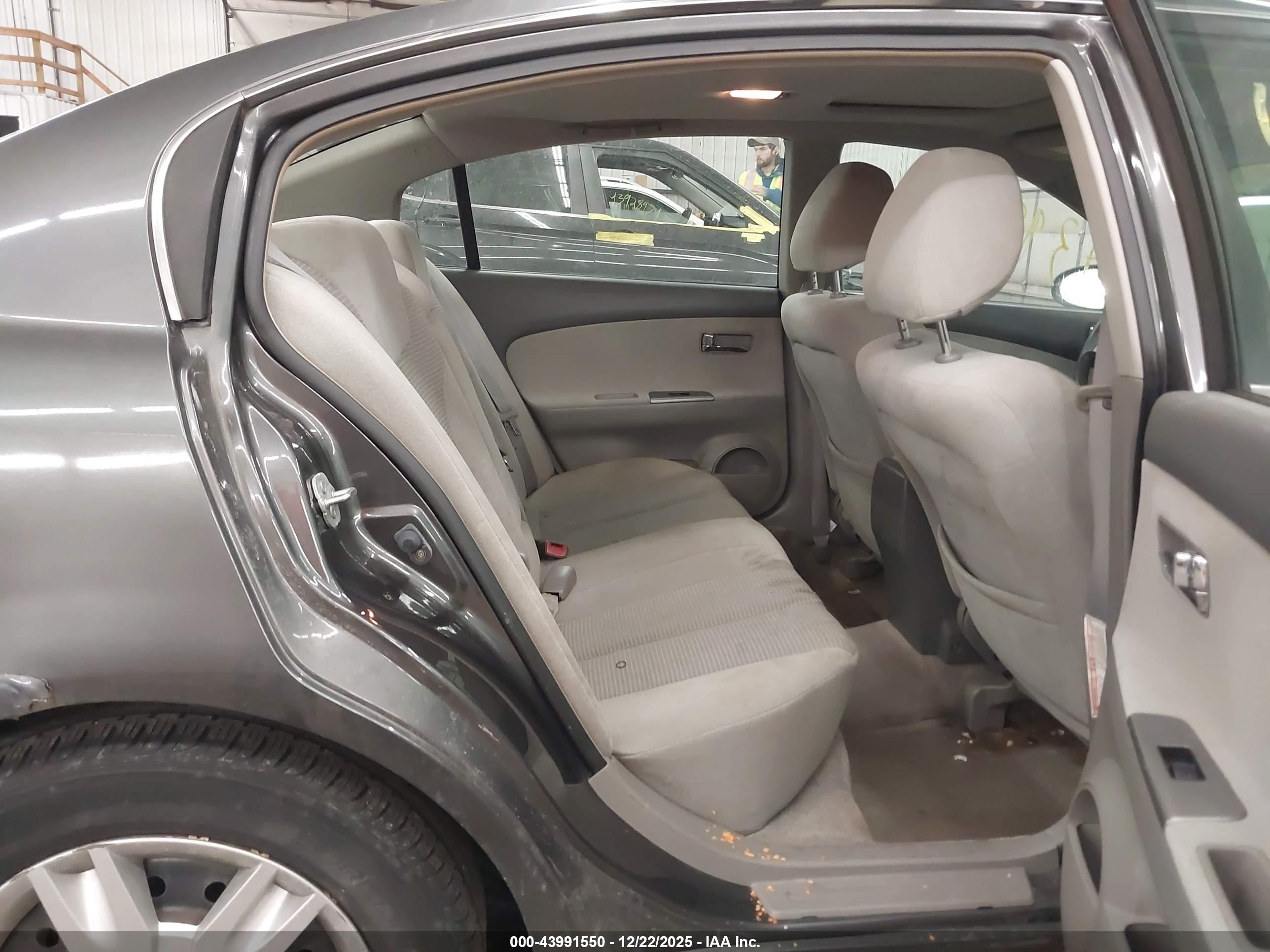 NISSAN ALTIMA image 8