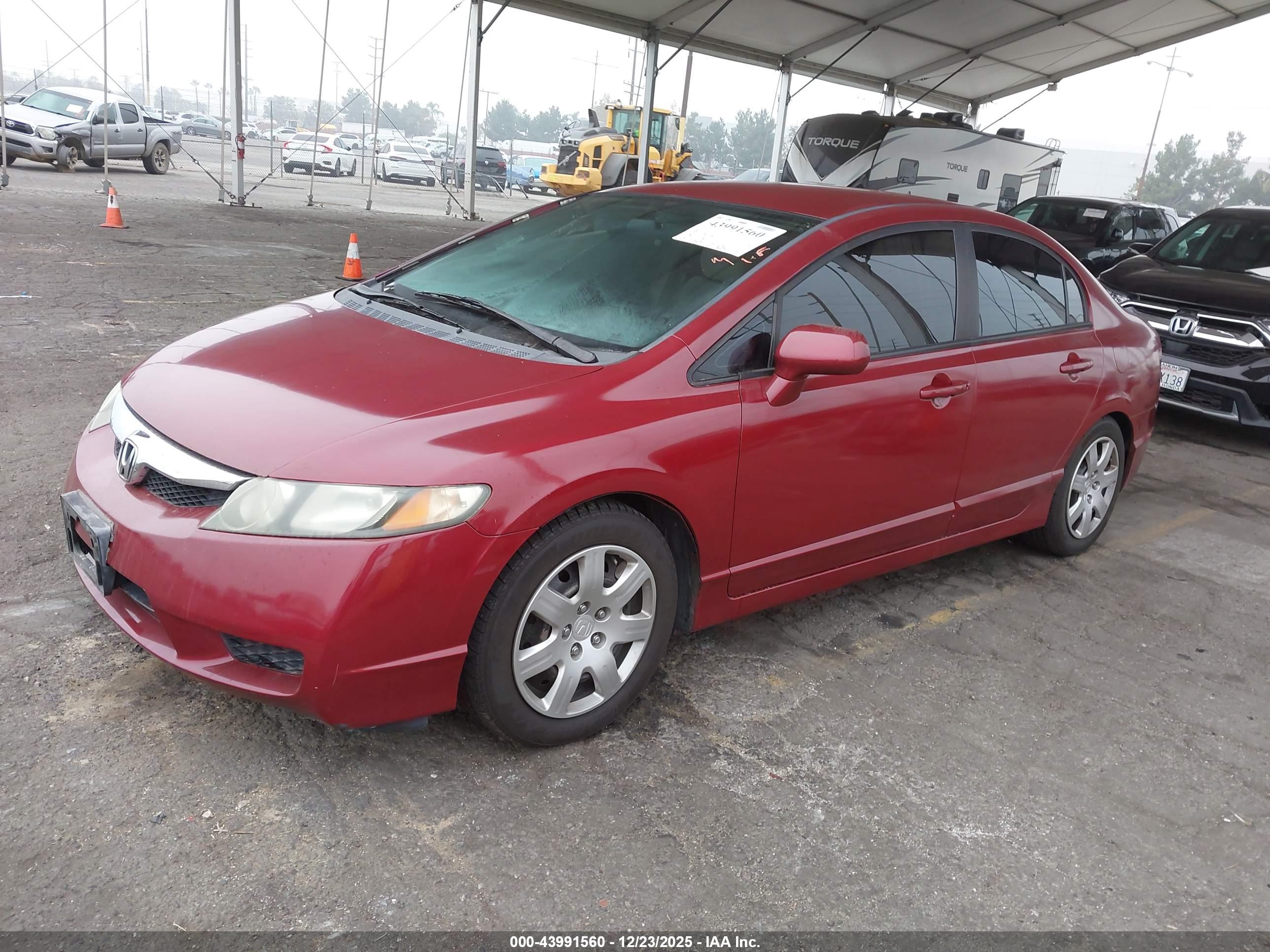 HONDA CIVIC image 2
