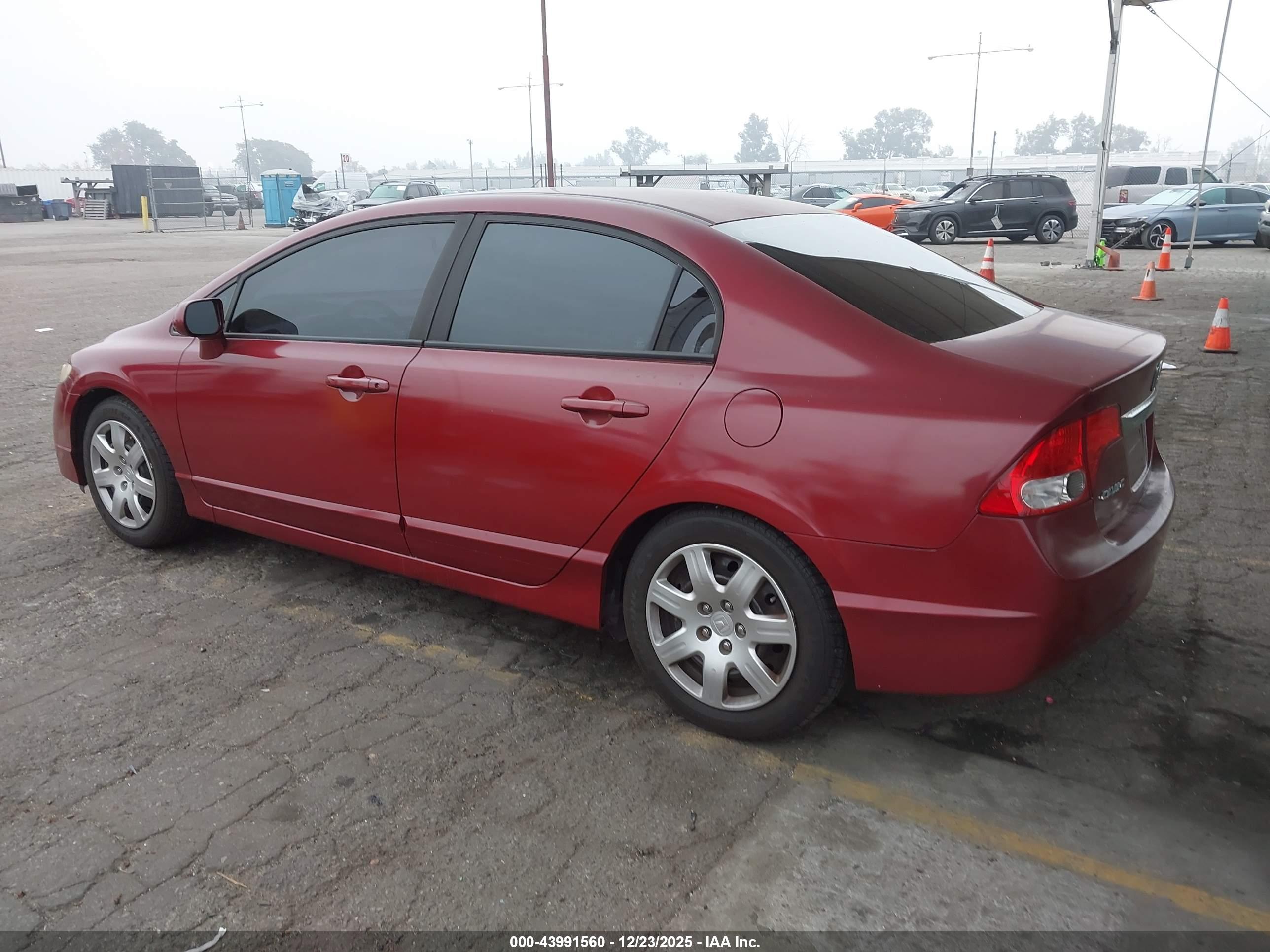 HONDA CIVIC image 3
